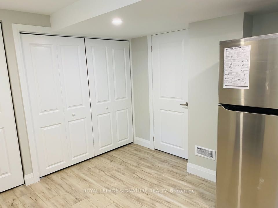 (Basement)-572 Weynway Court, Oakville, ON, L6L 4G7 - 10