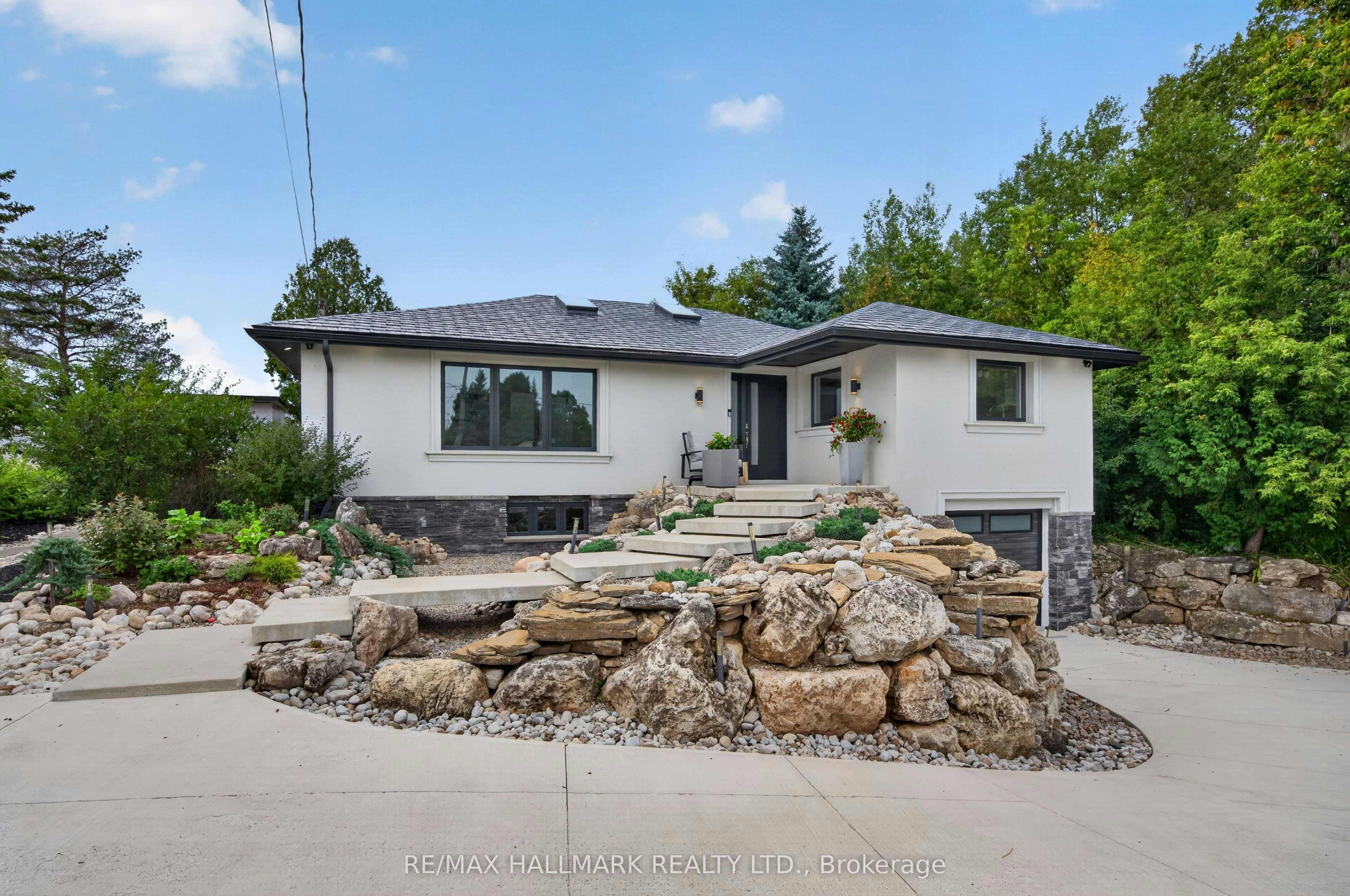 7499 5 Side Road, Halton Hills, ON, L9T 2X7