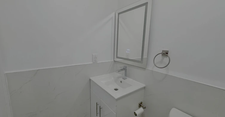 1687 St Clair Avenue W, Toronto, ON, M6N 1H9 - 5