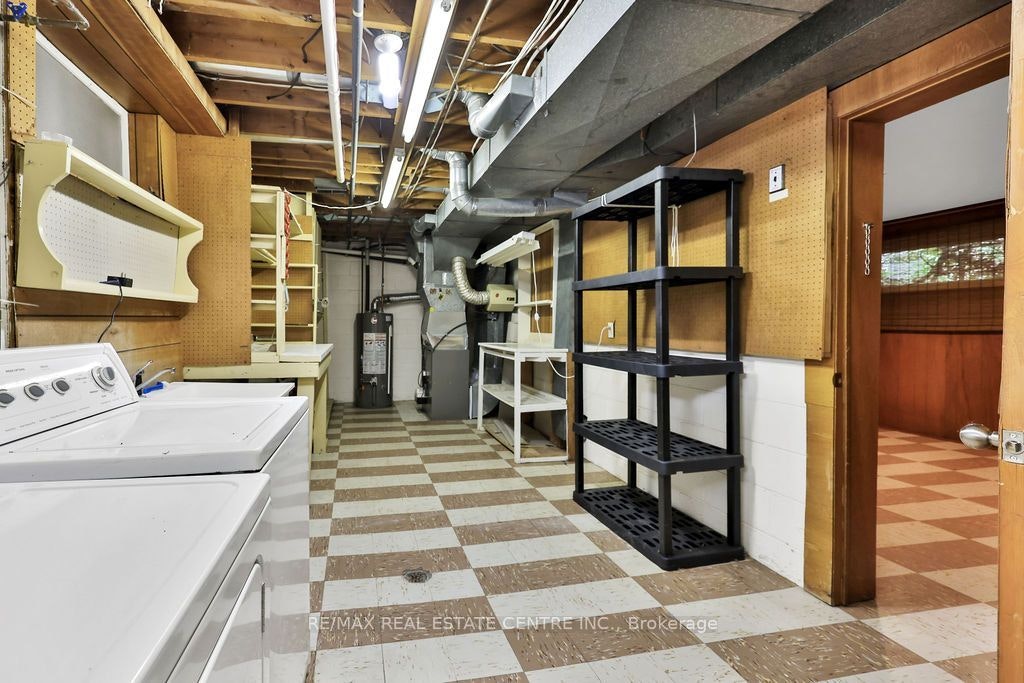 1366 Aldo Drive, Mississauga, ON, L5H 3E9 - 23