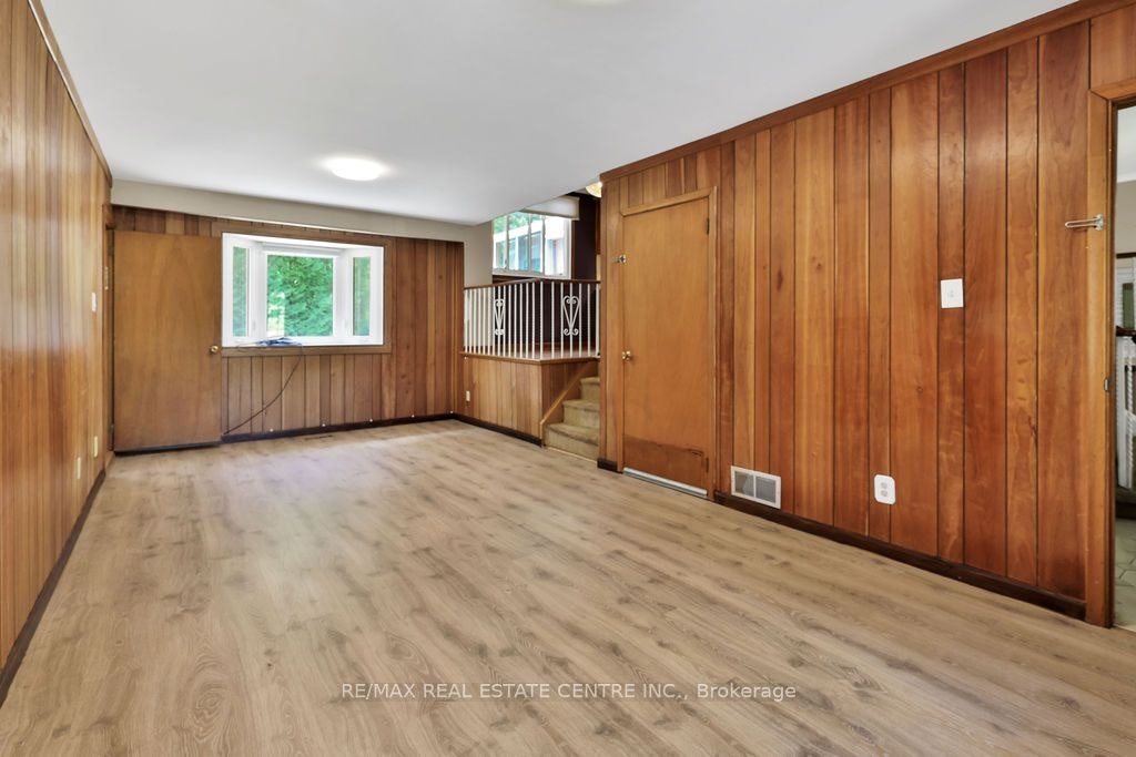 1366 Aldo Drive, Mississauga, ON, L5H 3E9 - 18