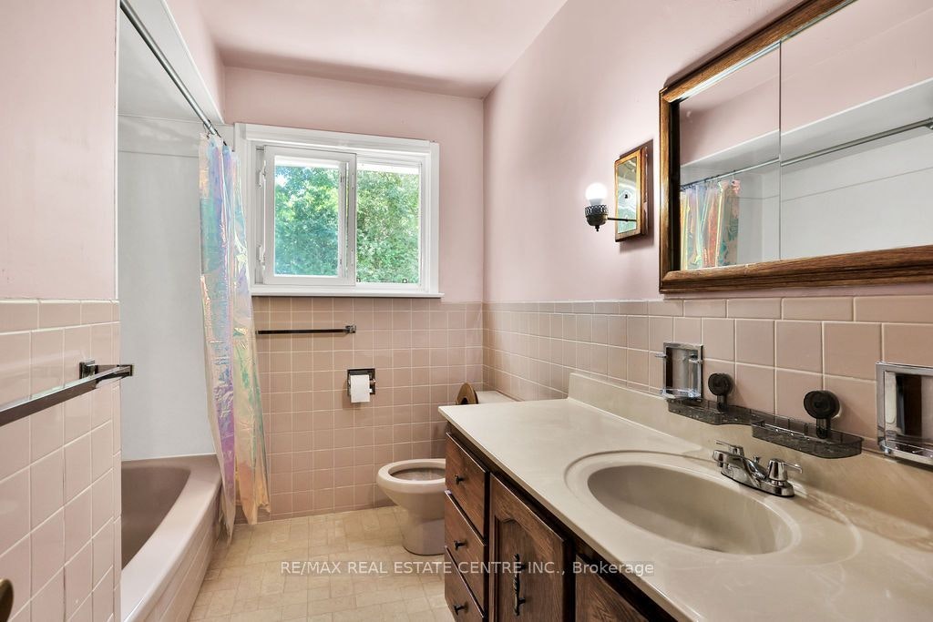 1366 Aldo Drive, Mississauga, ON, L5H 3E9 - 30