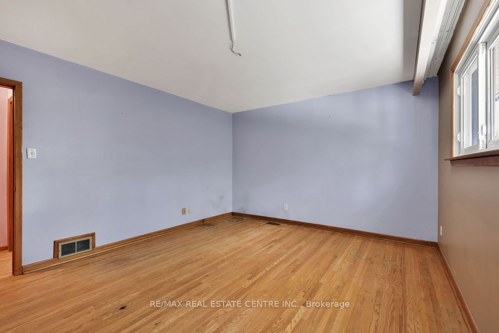 1366 Aldo Drive, Mississauga, ON, L5H 3E9 - 25