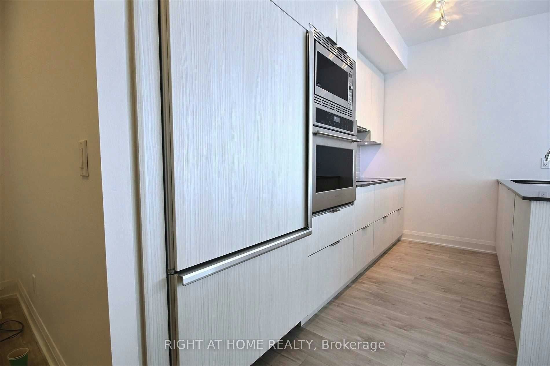 1703-56 Annie Craig Drive, Toronto, ON, M8V 0C5 - 11