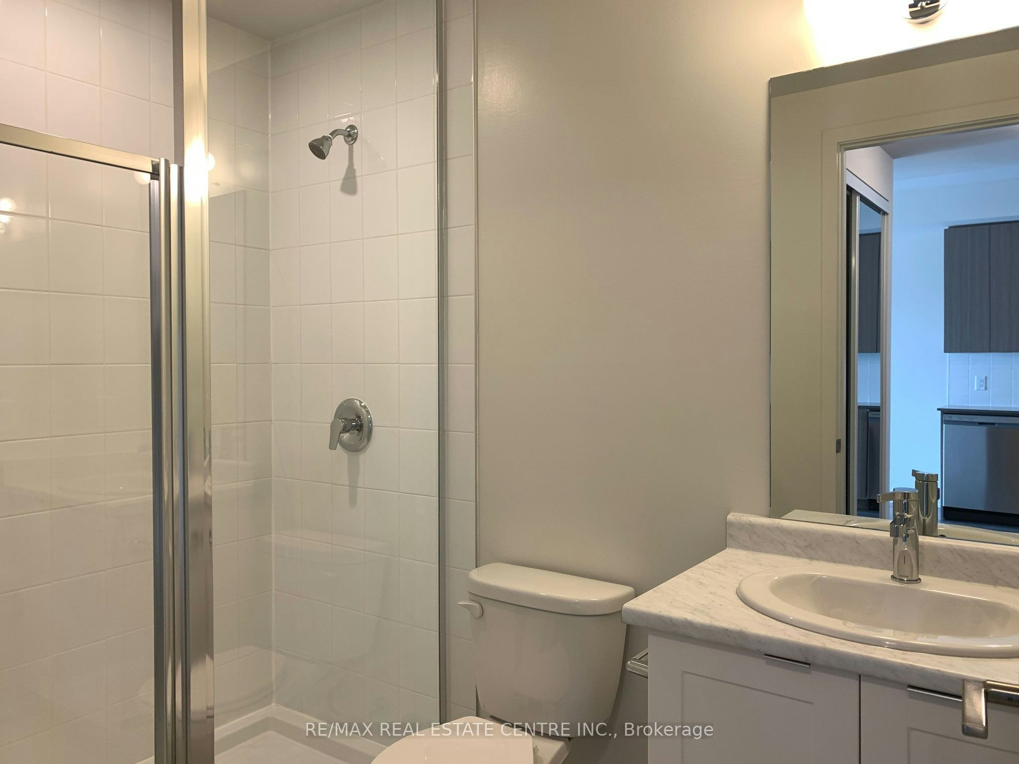 209-58 Sky Harbour Drive, Brampton, ON, L6Y 6J1 - 3