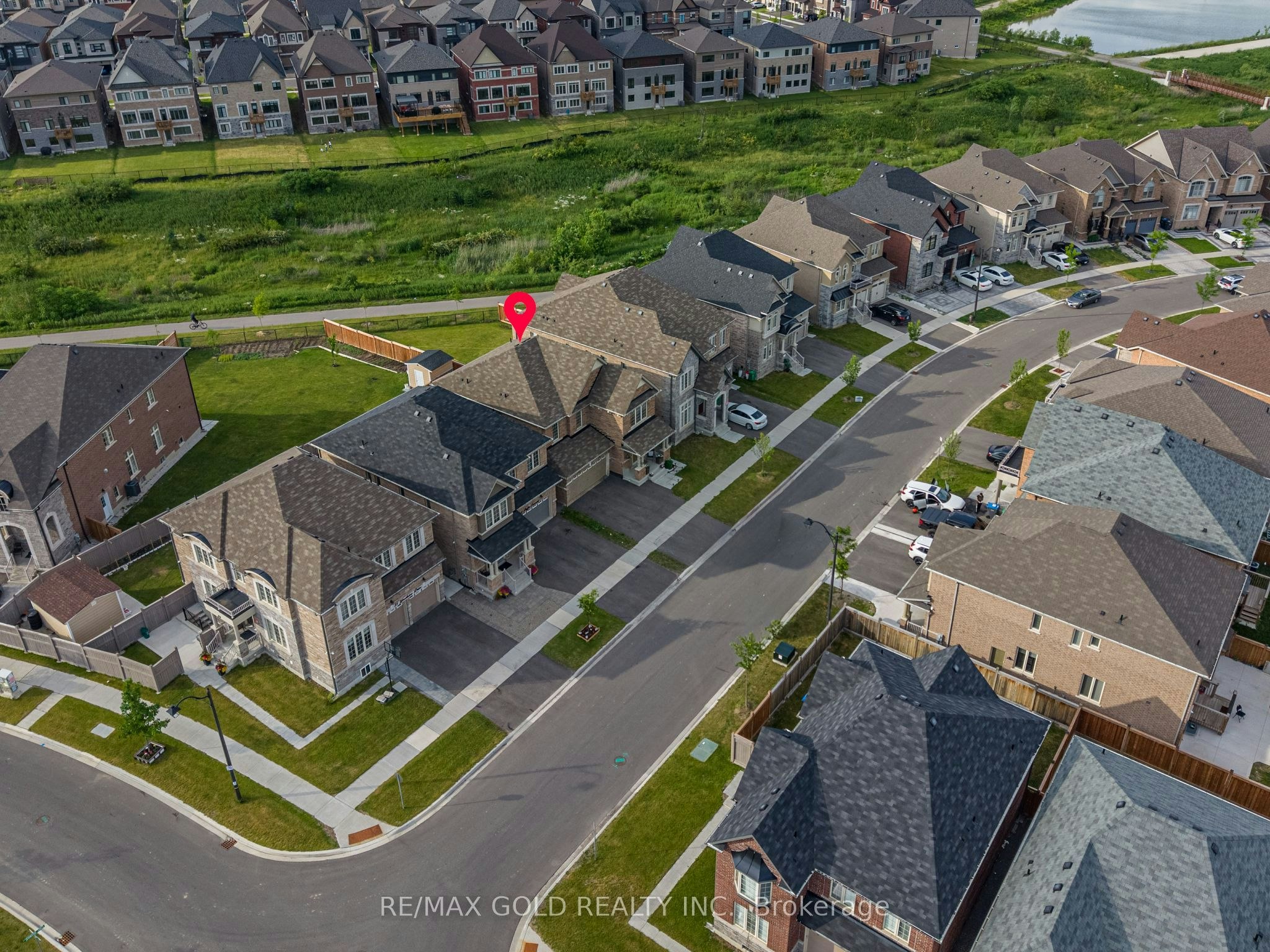 66 Puffin Crescent, Brampton, ON, L6R 4C3