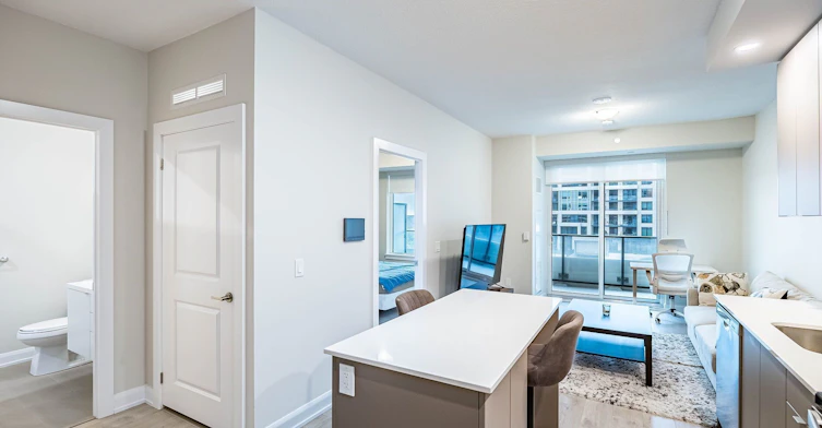 327-3220 William Coltson Avenue N, Oakville, ON, L6H 7C2 - 7