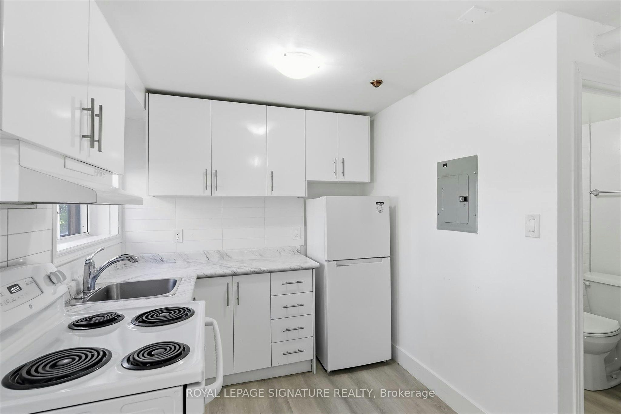 103-49 Cuffley Crescent S, Toronto, ON, M3K 1X4 - 11
