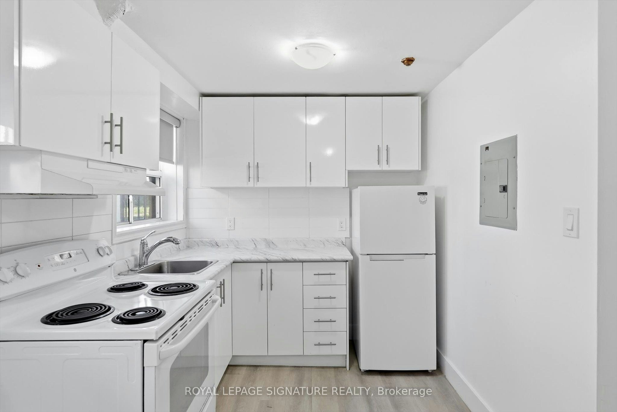 103-49 Cuffley Crescent S, Toronto, ON, M3K 1X4 - 10