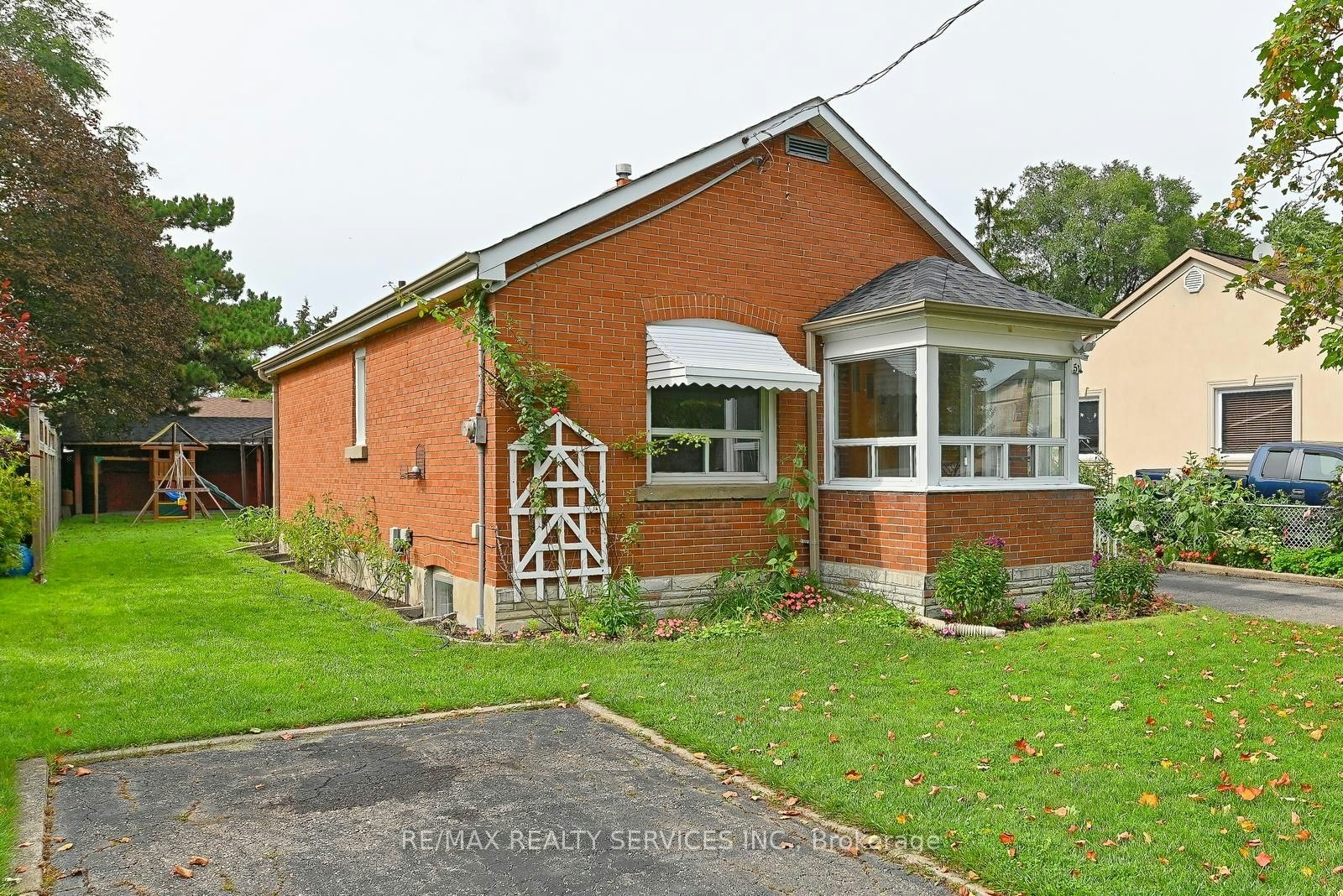 54 Woodward Avenue, Brampton, ON, L6V 1K4