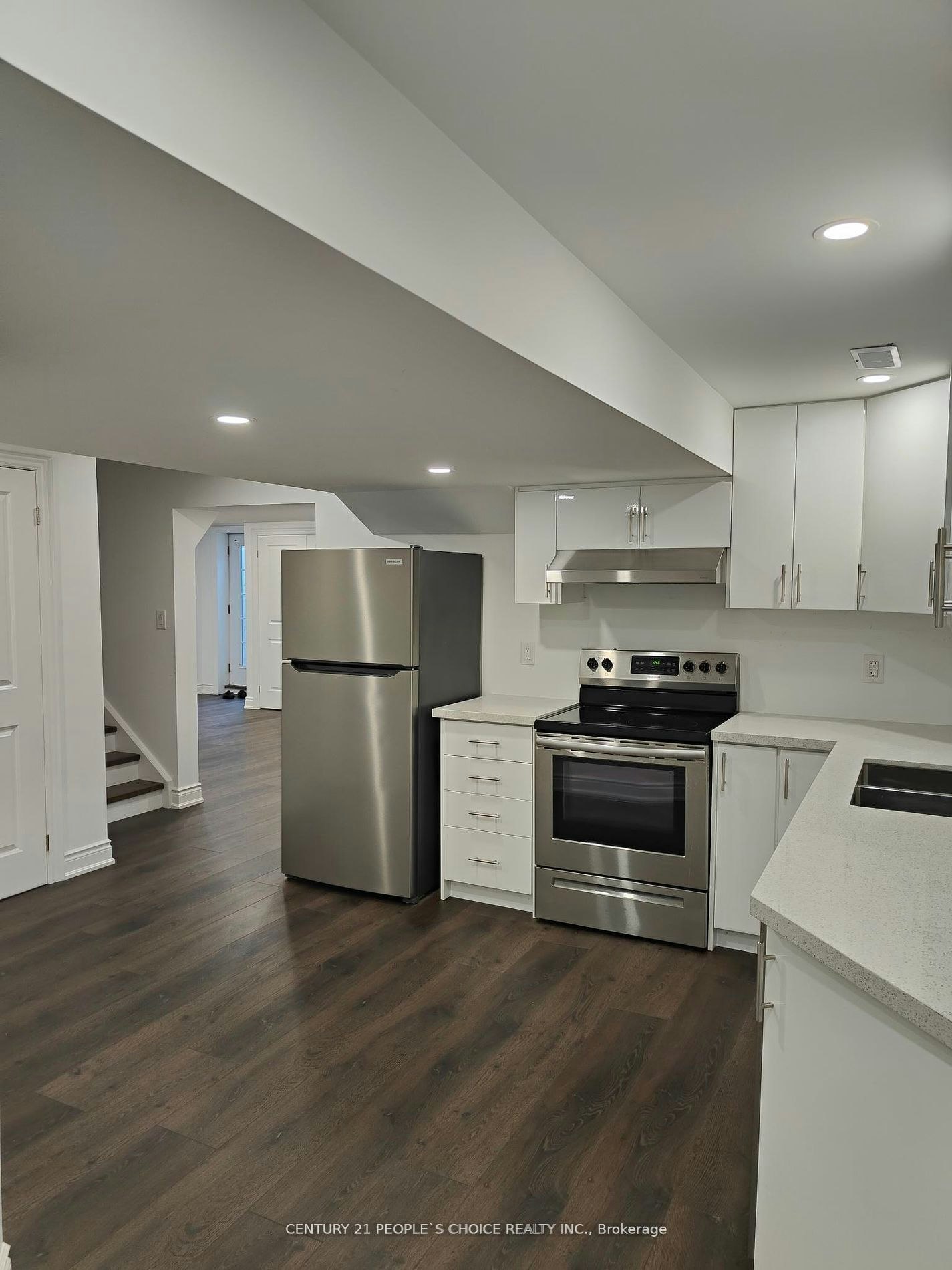 8 Chiming Road, Brampton, ON, L6P 4E1 - 2