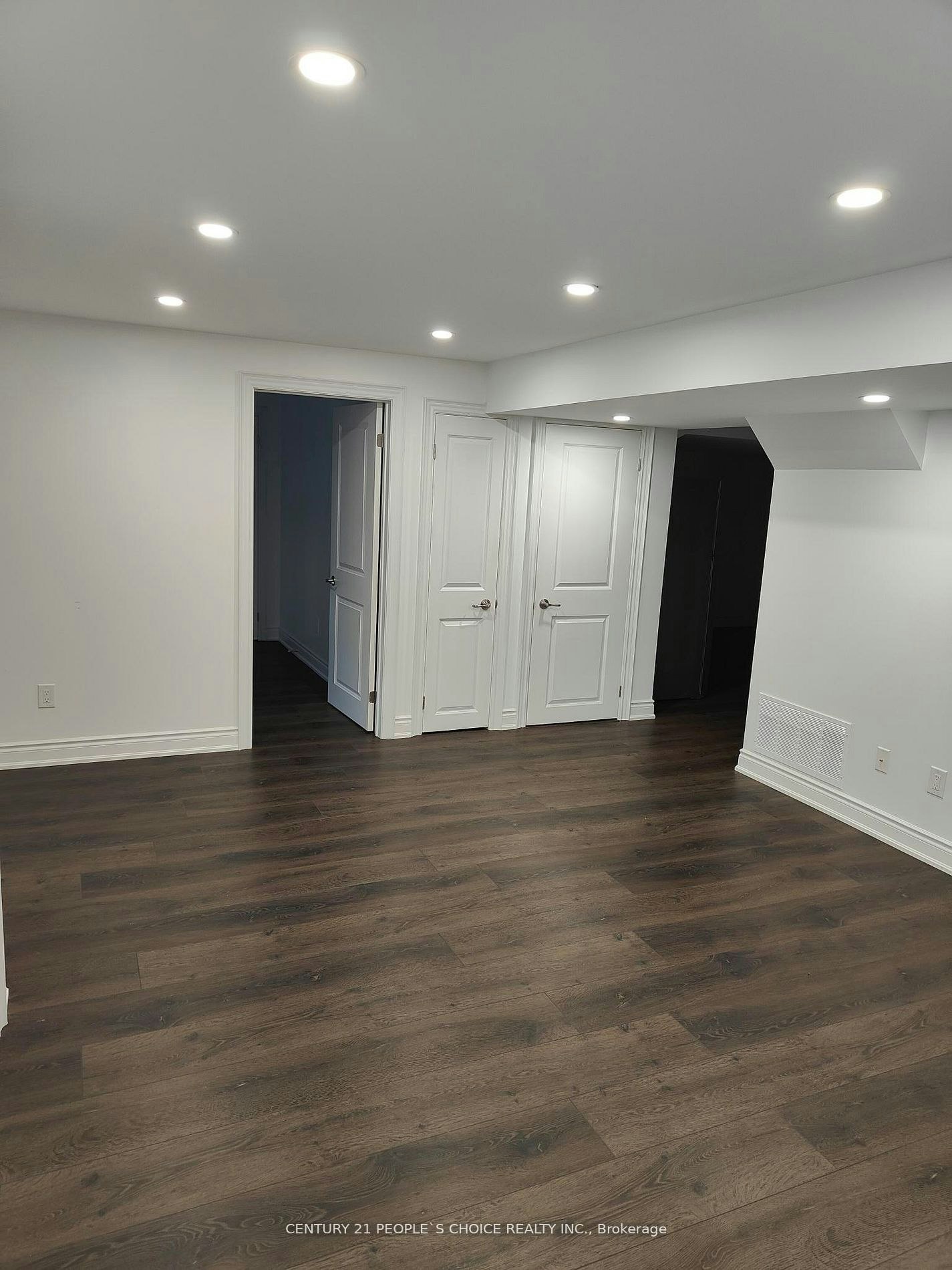 8 Chiming Road, Brampton, ON, L6P 4E1 - 12