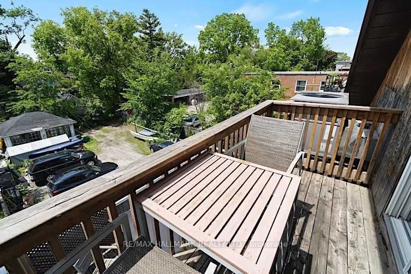 Upper-228 Pacific Avenue, Toronto, ON, M6P 2P5 - 17