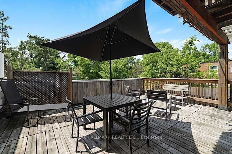 Upper-228 Pacific Avenue, Toronto, ON, M6P 2P5 - 14