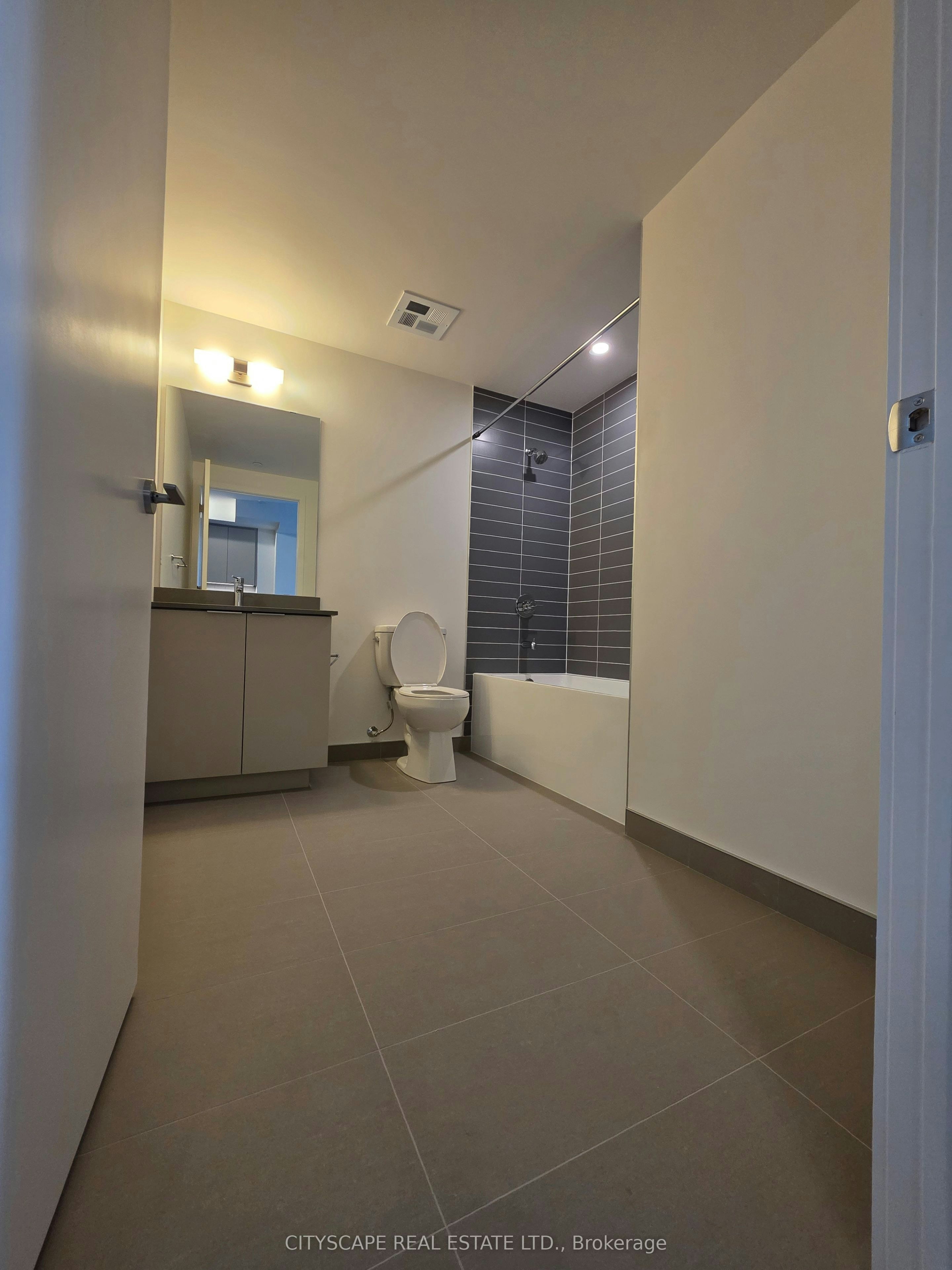1201-3079 Trafalgar Road, Oakville, ON, L6H 8C5 - 18