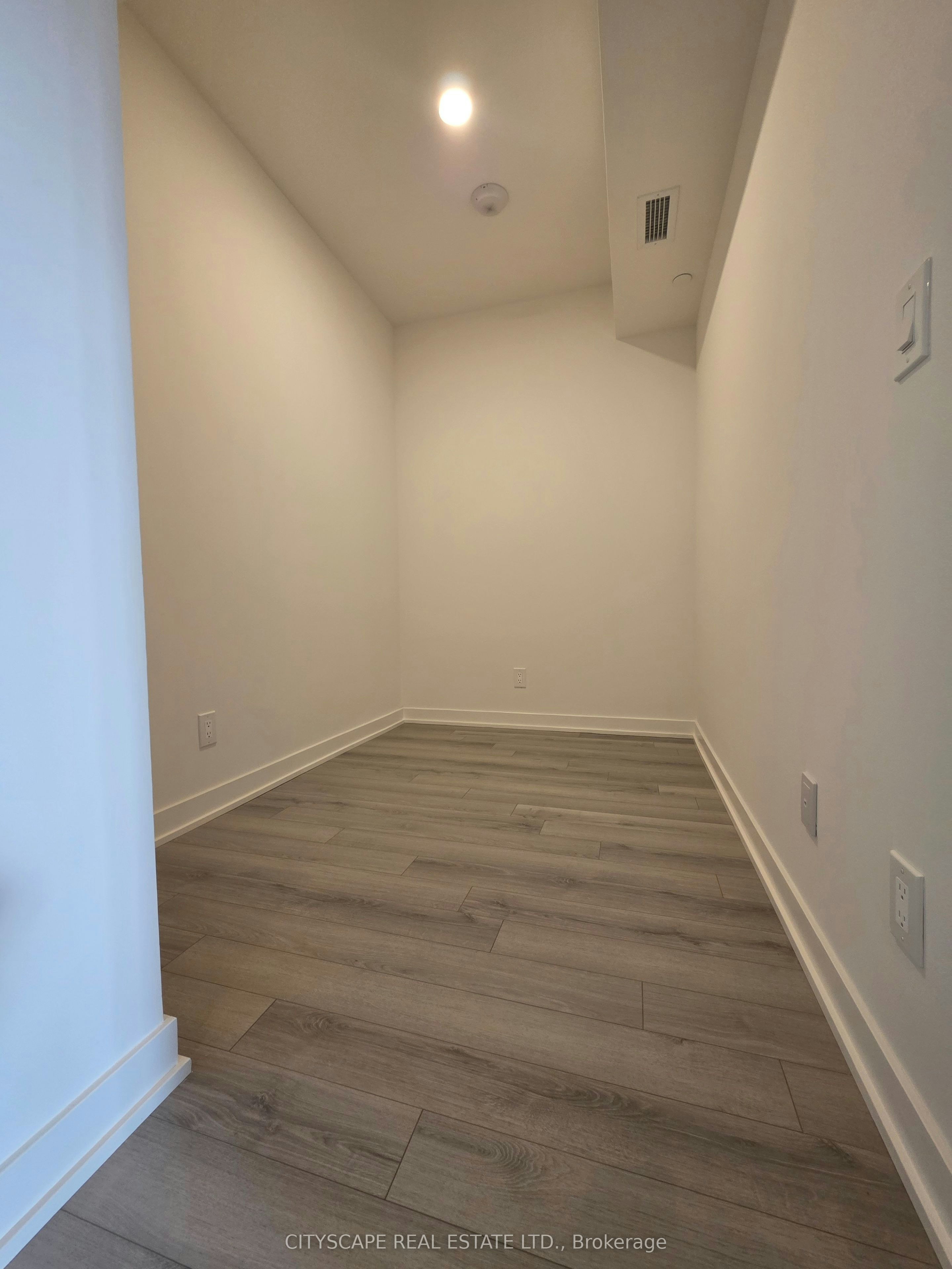 1201-3079 Trafalgar Road, Oakville, ON, L6H 8C5 - 14