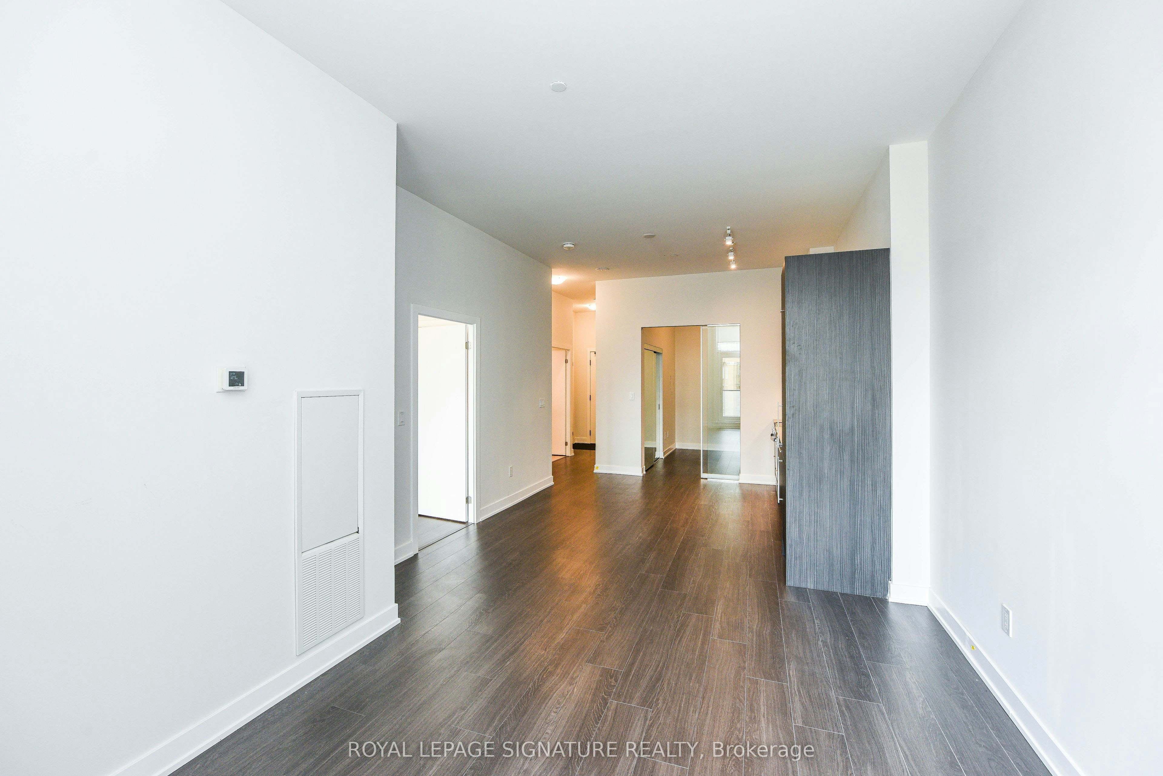 505-430 Square One Drive E, Mississauga, ON, L5B 0L6 - 10