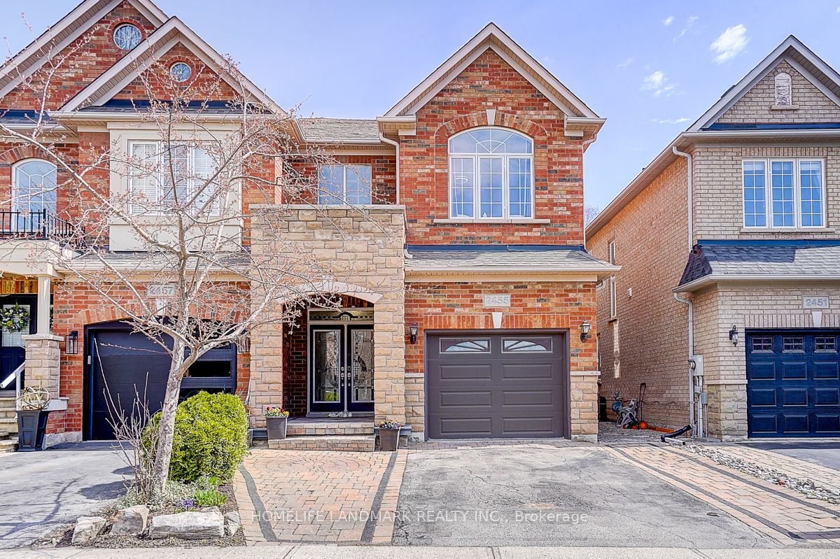 2455 Felhaber Crescent, Oakville, ON, L6H 7N8