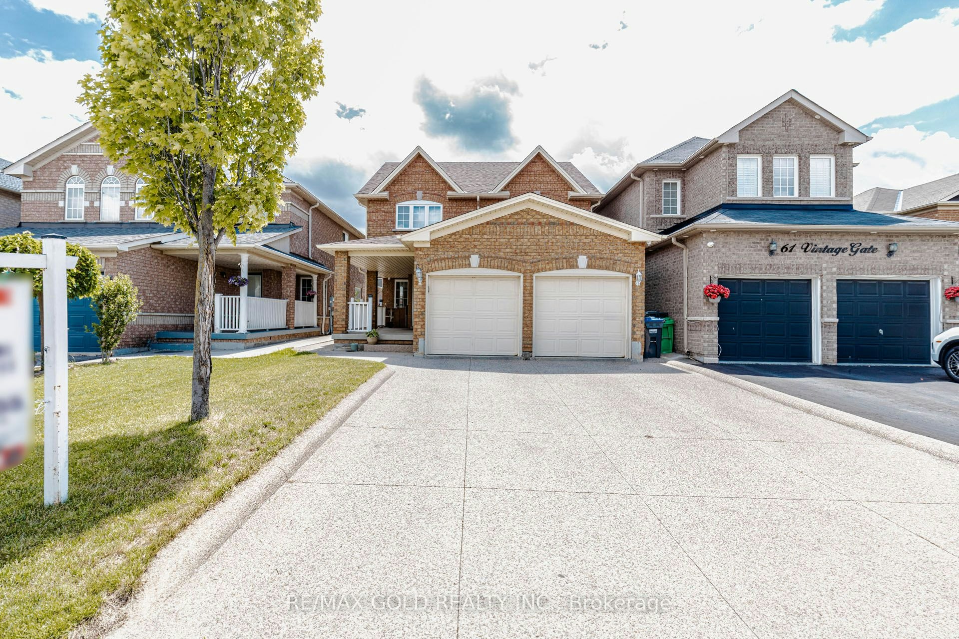 63 Vintage Gate, Brampton, ON, L6X 5C3