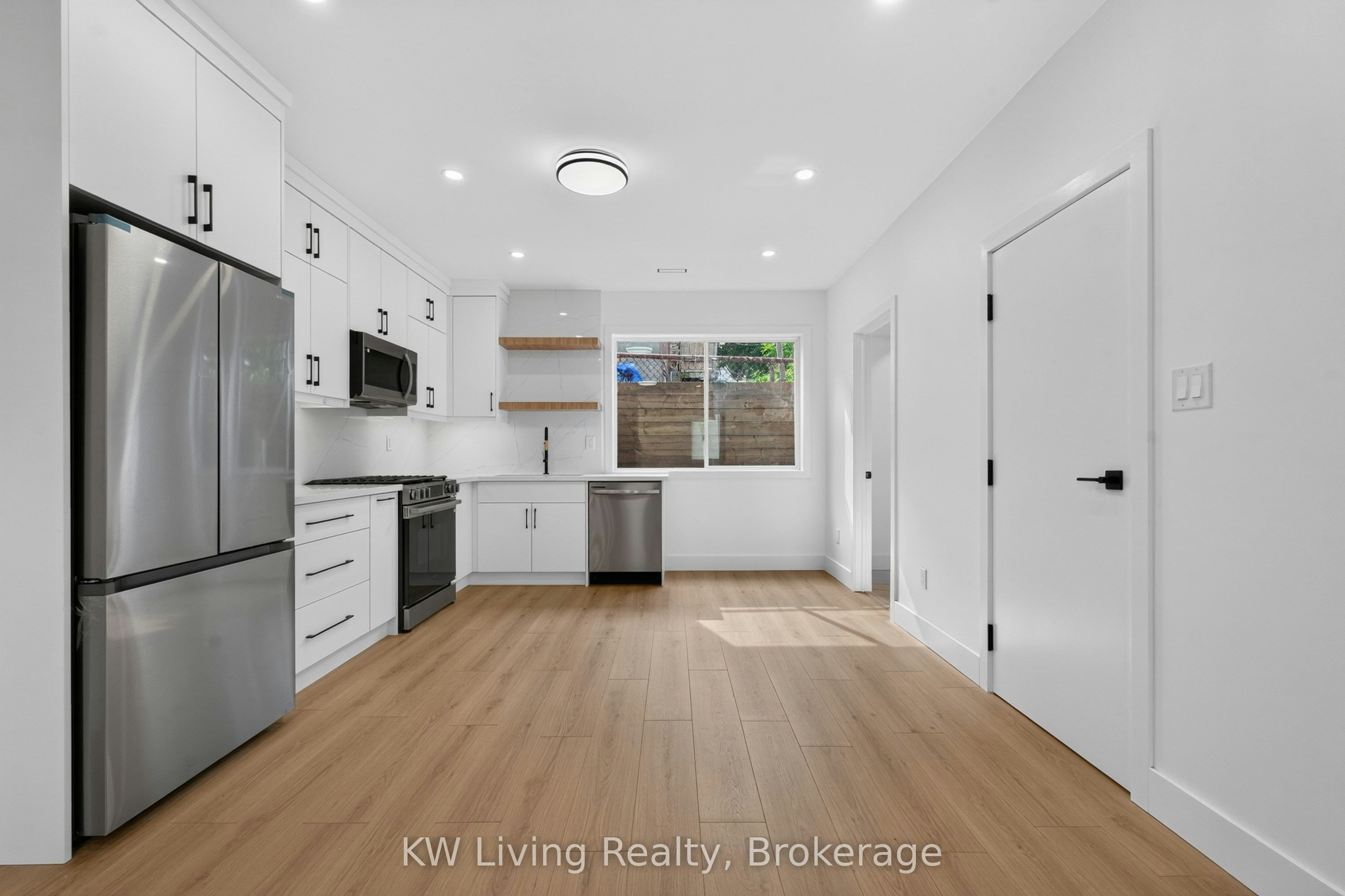 Garden Suite-484 Westmount Avenue, Toronto, ON, M6E 3N5 - 2