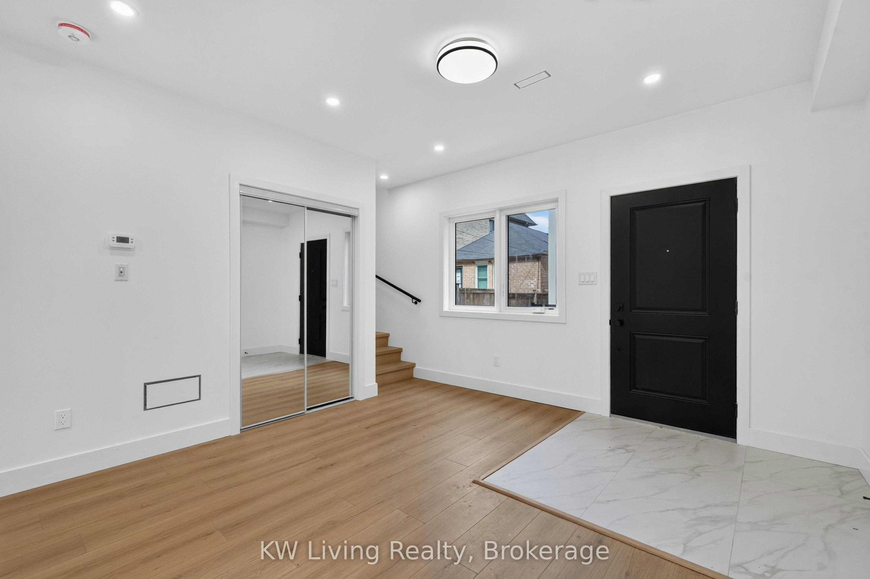 Garden Suite-484 Westmount Avenue, Toronto, ON, M6E 3N5 - 17