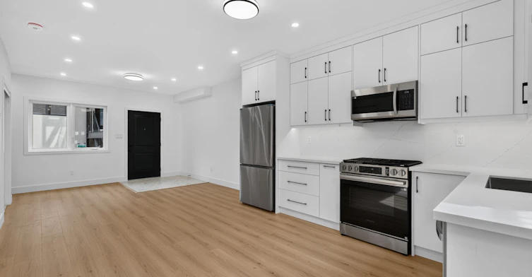 Garden Suite-484 Westmount Avenue, Toronto, ON, M6E 3N5 - 13