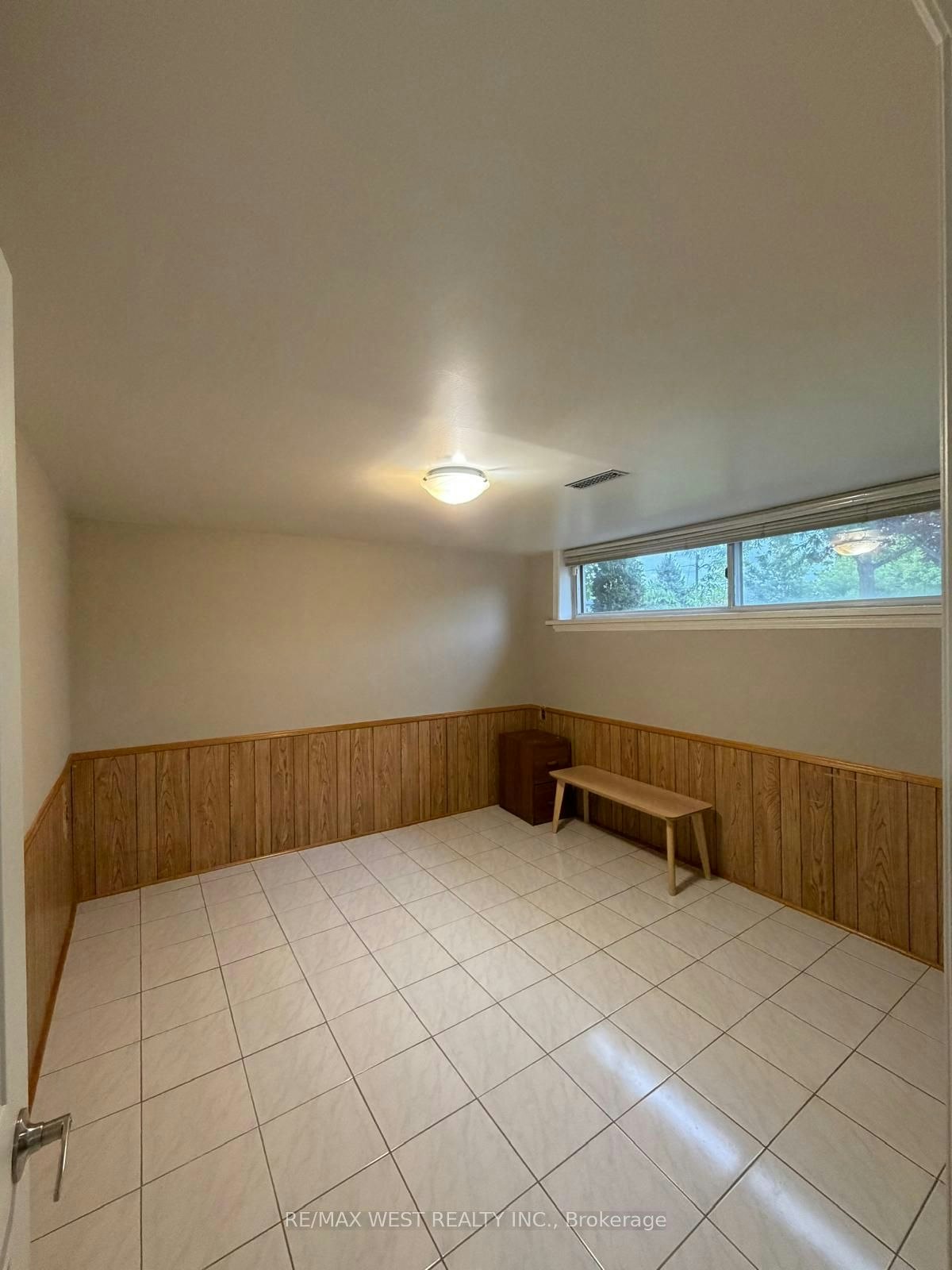 Basement-97 Elnathan Crescent, Toronto, ON, M9L 2G2 - 9