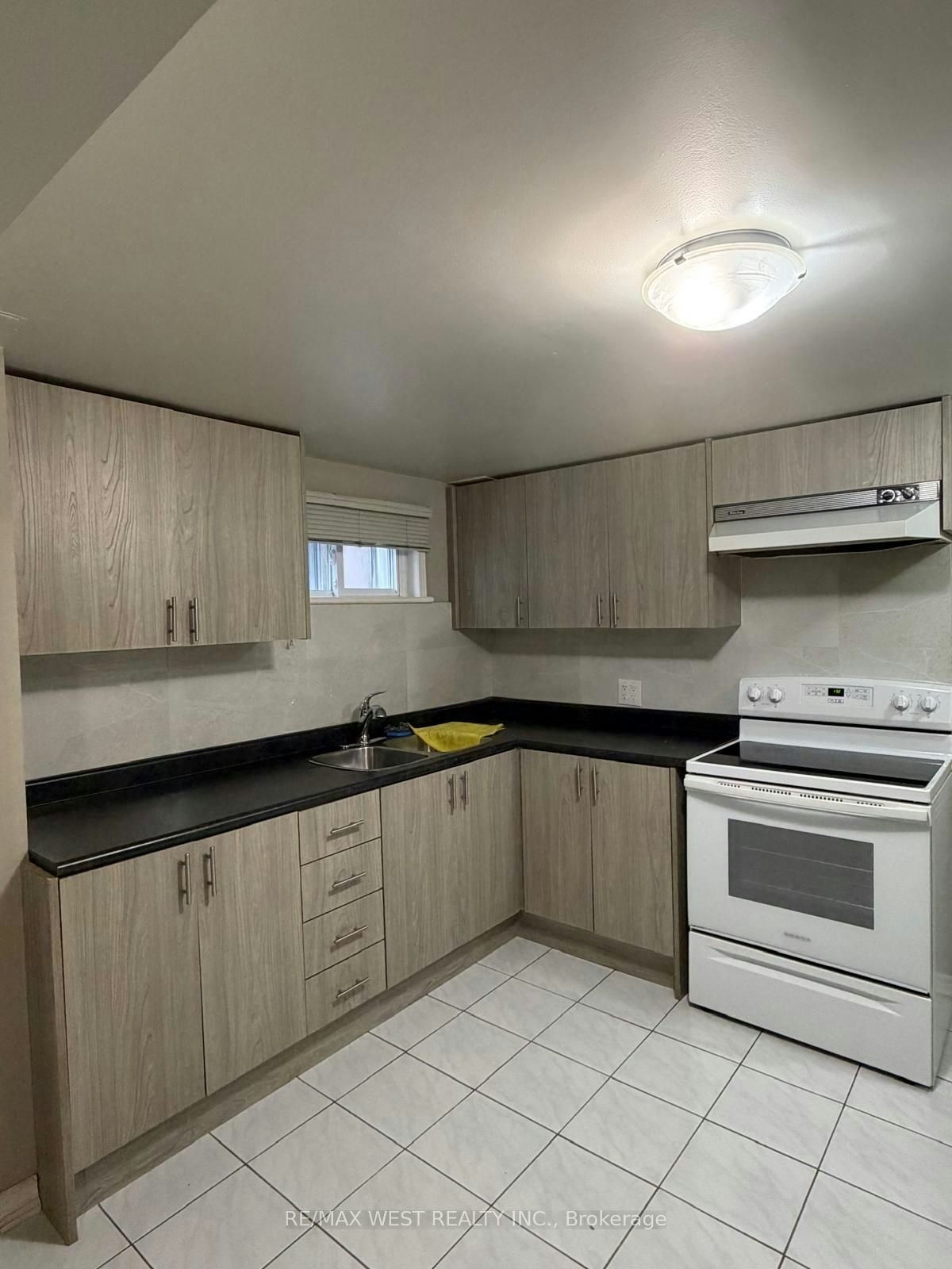 Basement-97 Elnathan Crescent, Toronto, ON, M9L 2G2 - 7