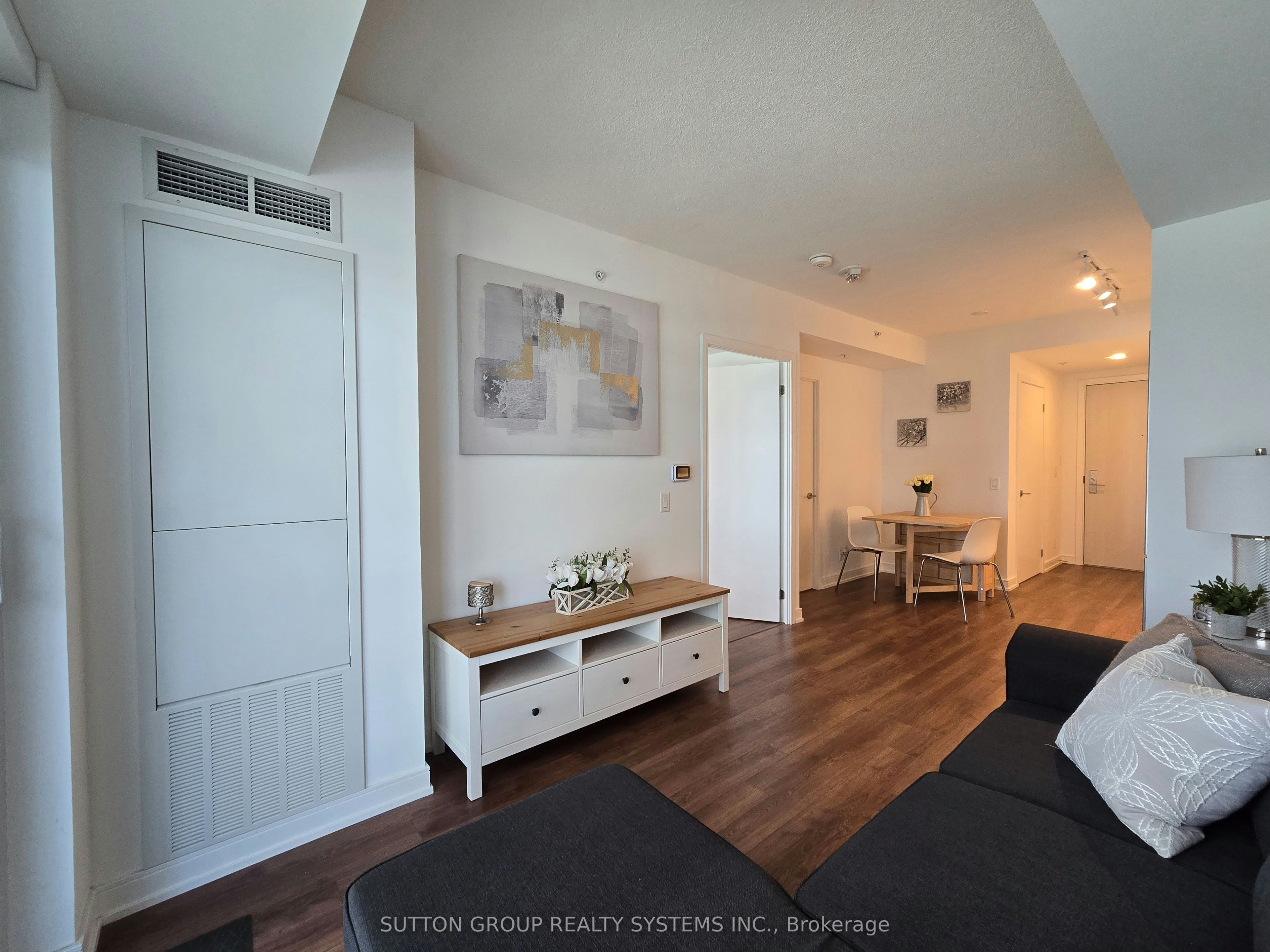 210-30 Samuel Wood Way, Toronto, ON, M9B 0C9 - 12