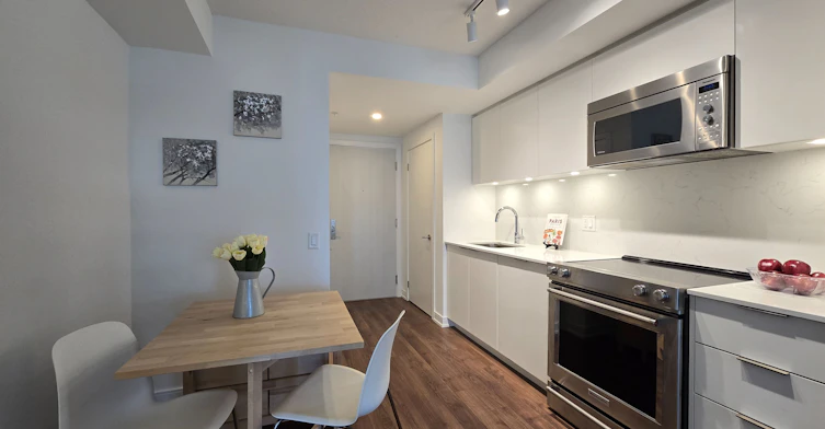 210-30 Samuel Wood Way, Toronto, ON, M9B 0C9 - 7