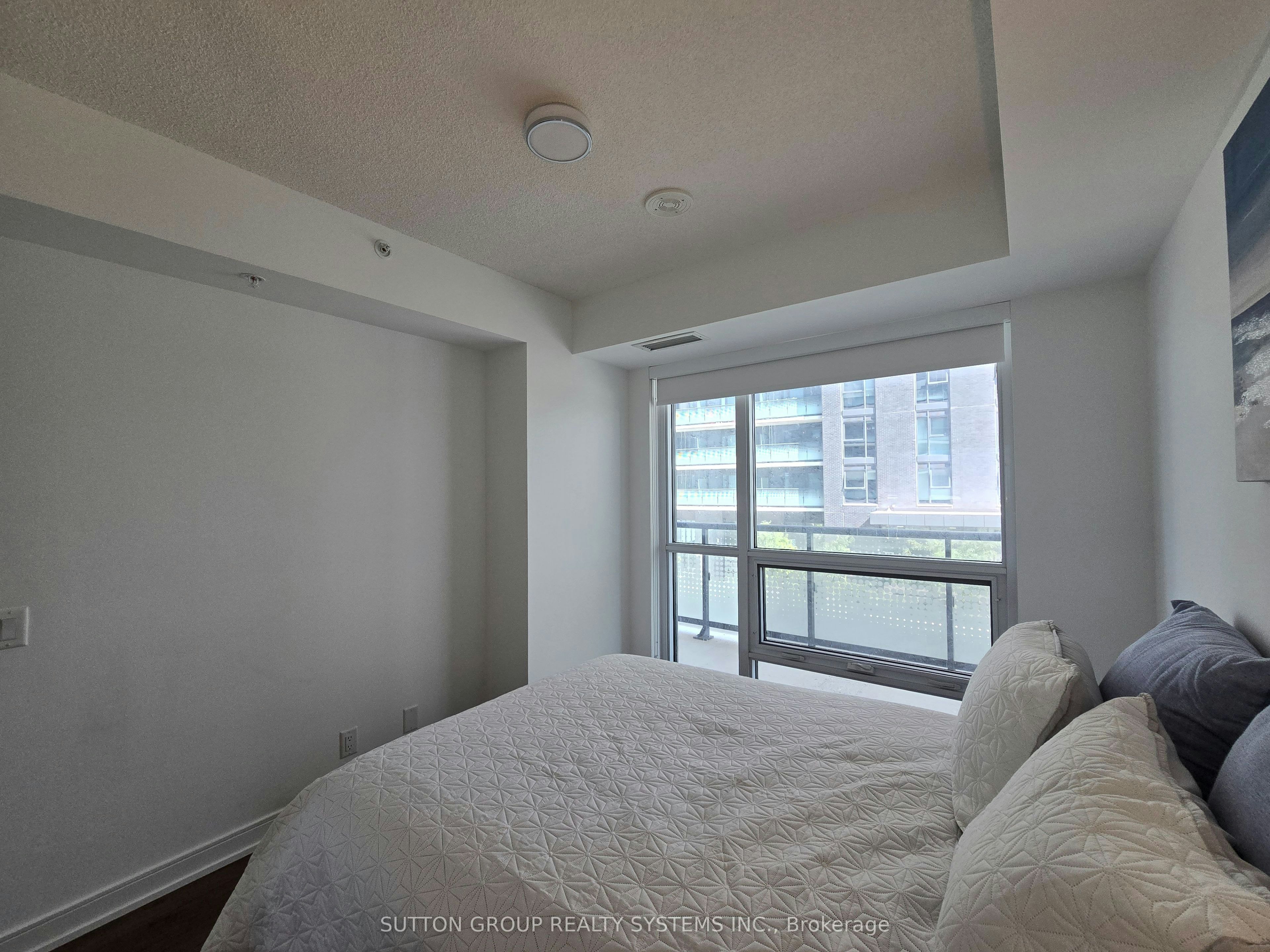 210-30 Samuel Wood Way, Toronto, ON, M9B 0C9 - 18