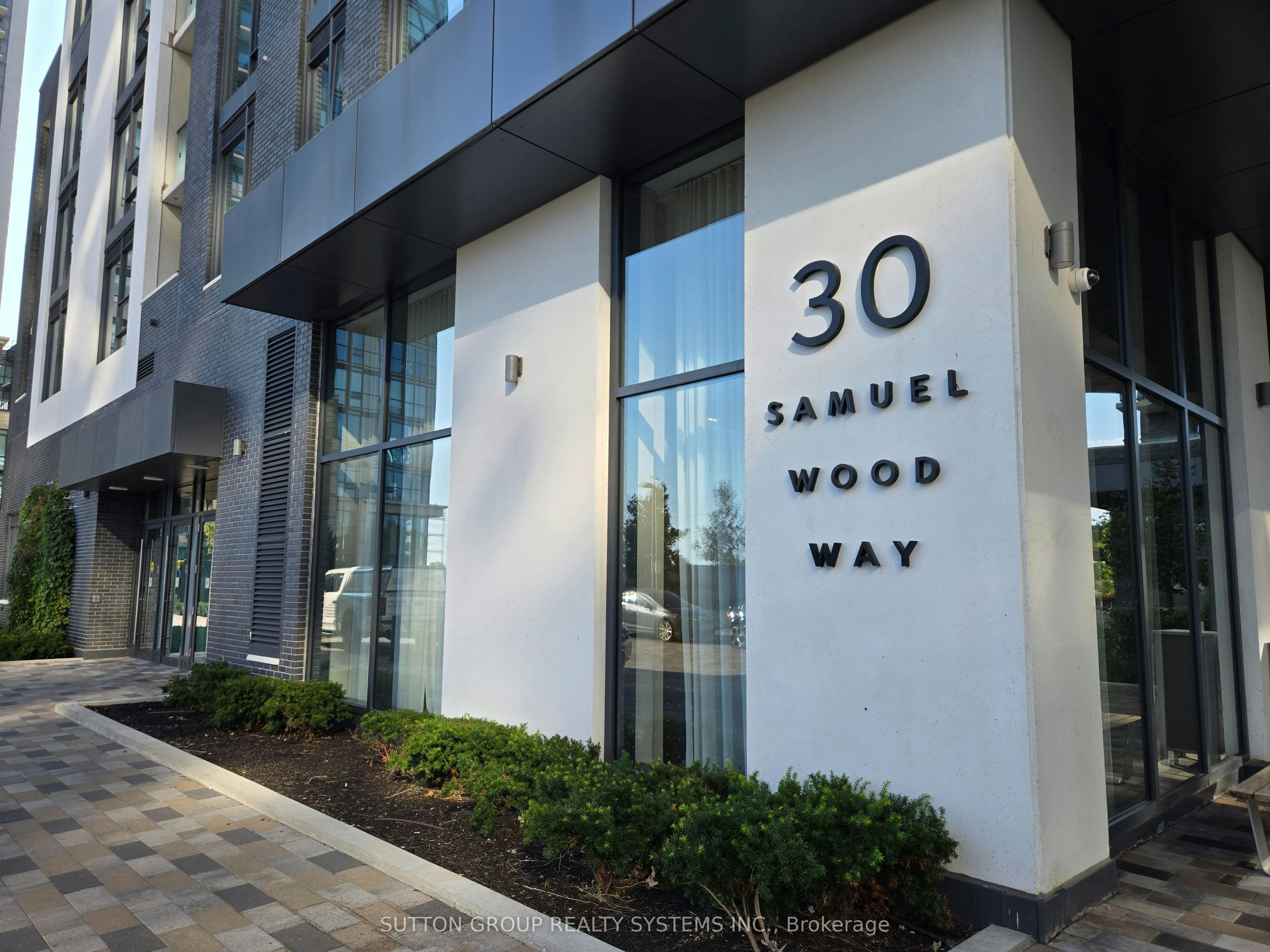 210-30 Samuel Wood Way, Toronto, ON, M9B 0C9 - 2