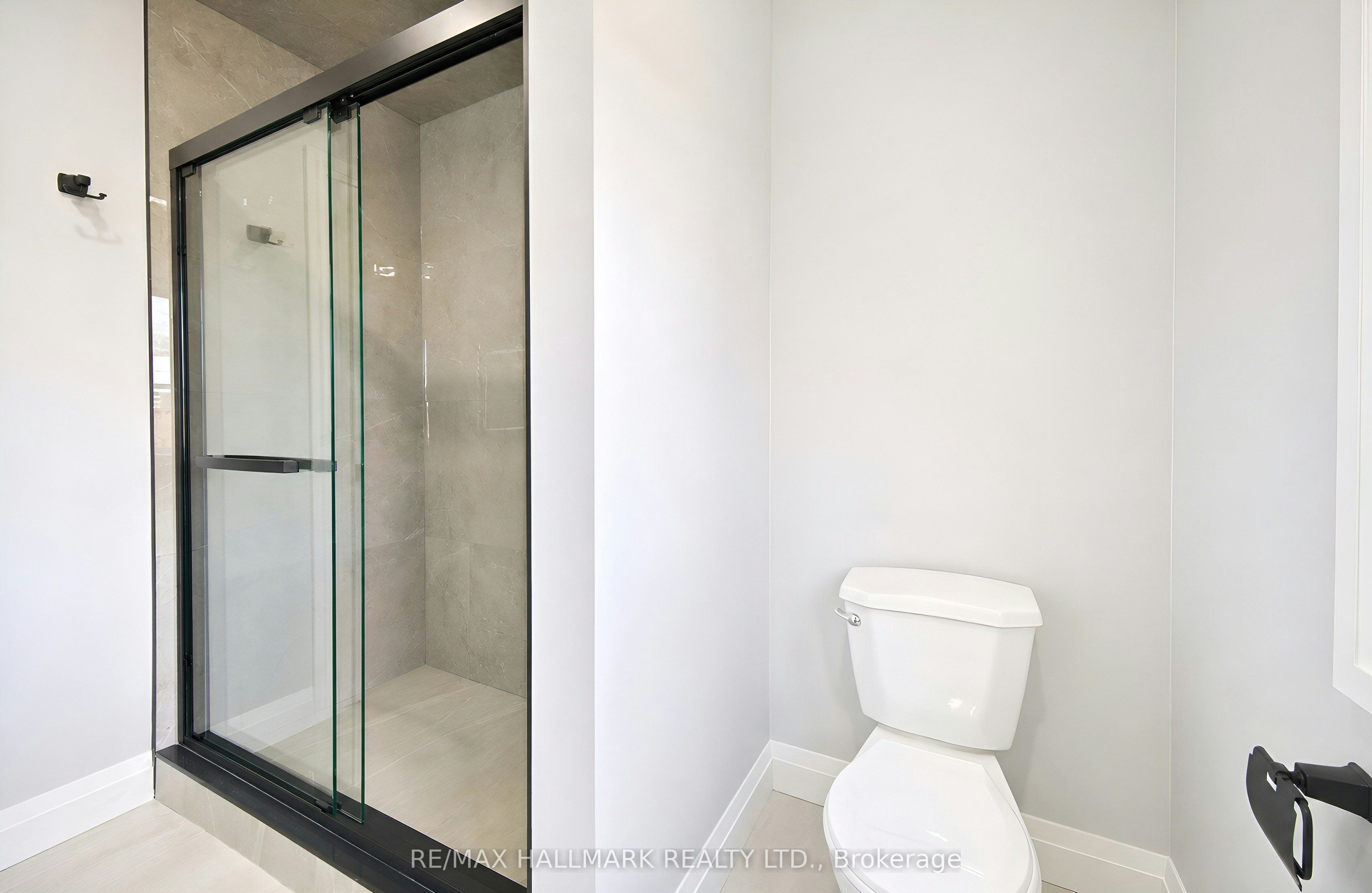 21 Penguin Lane, Brampton, ON, L6R 2C1 - 32