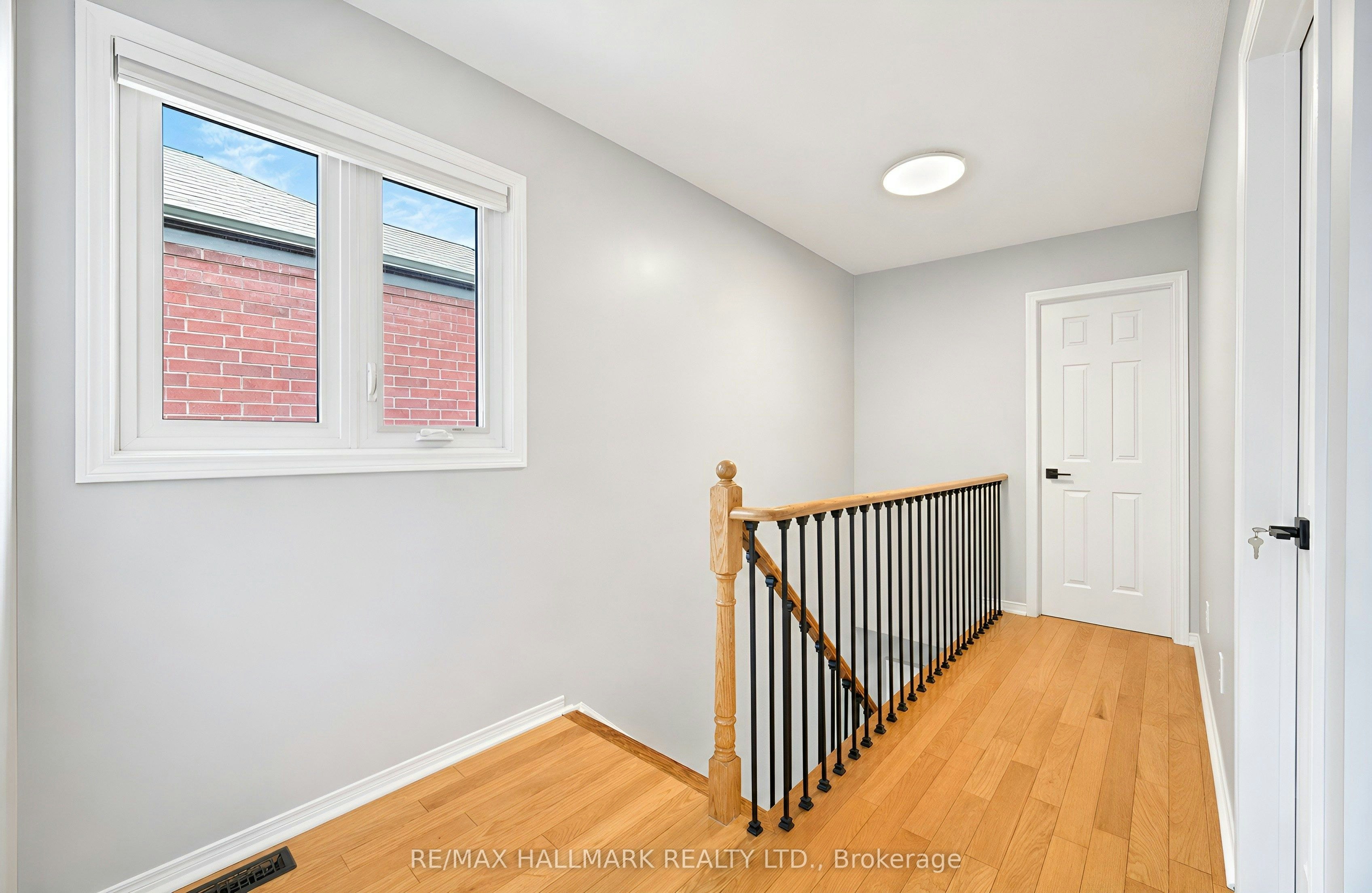 21 Penguin Lane, Brampton, ON, L6R 2C1 - 21