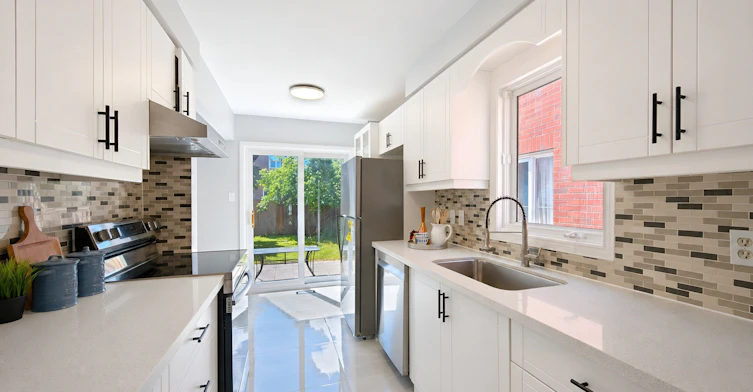 21 Penguin Lane, Brampton, ON, L6R 2C1 - 15