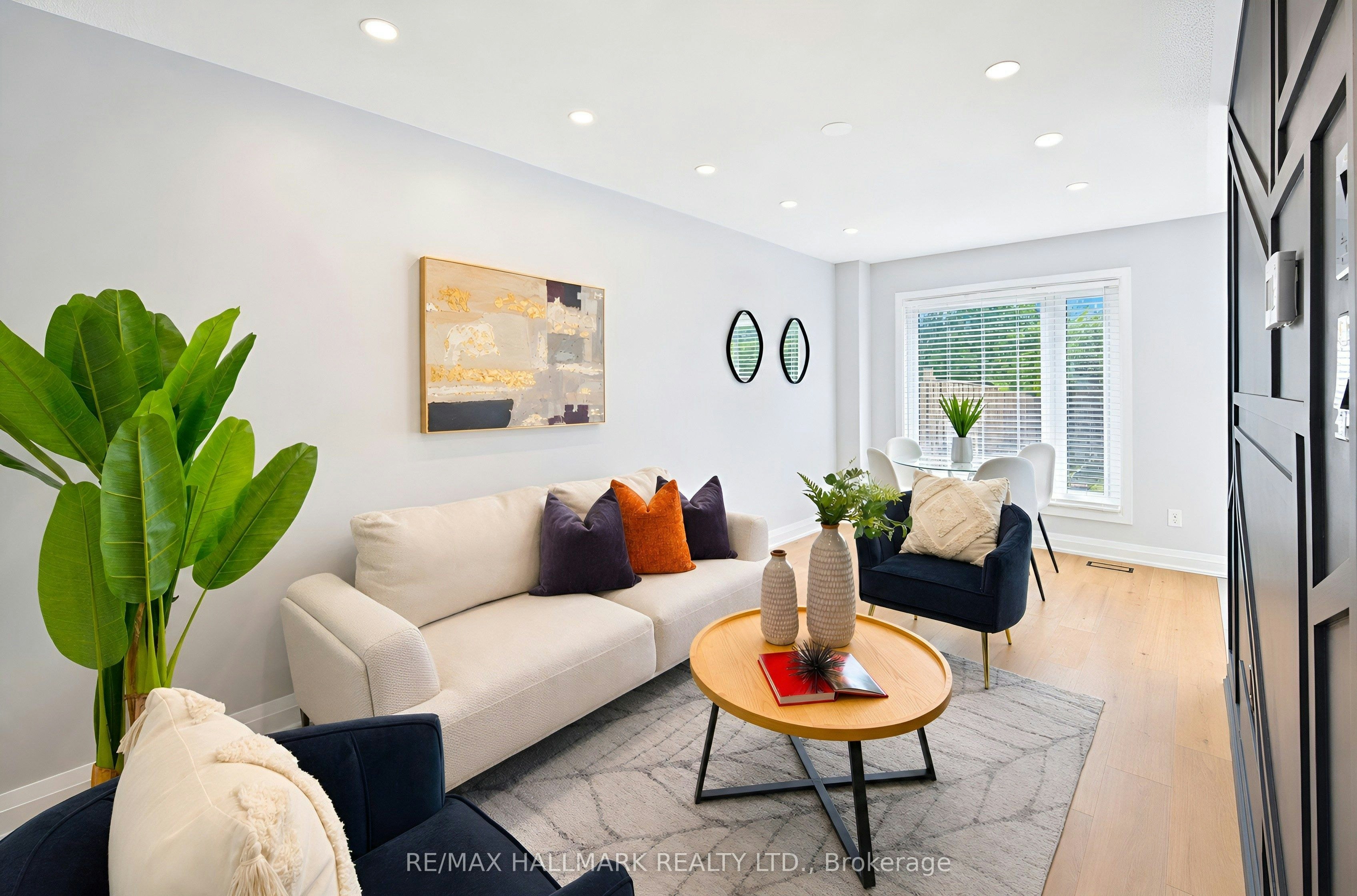 21 Penguin Lane, Brampton, ON, L6R 2C1 - 7