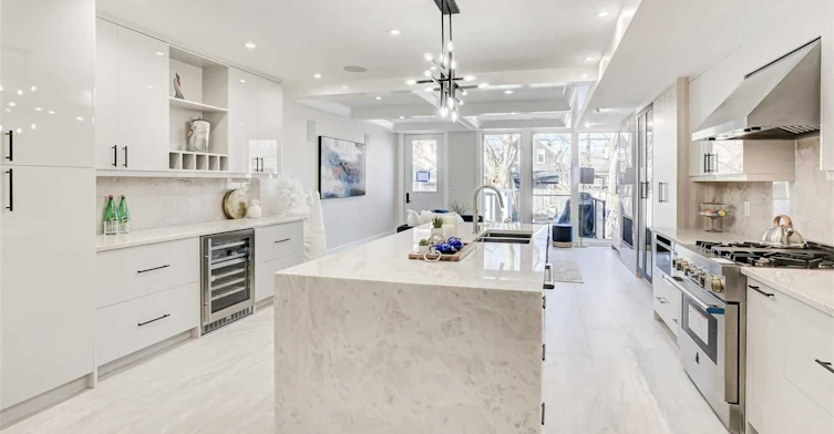 94 Lake Crescent, Toronto, ON, M8V 1W1 - 4