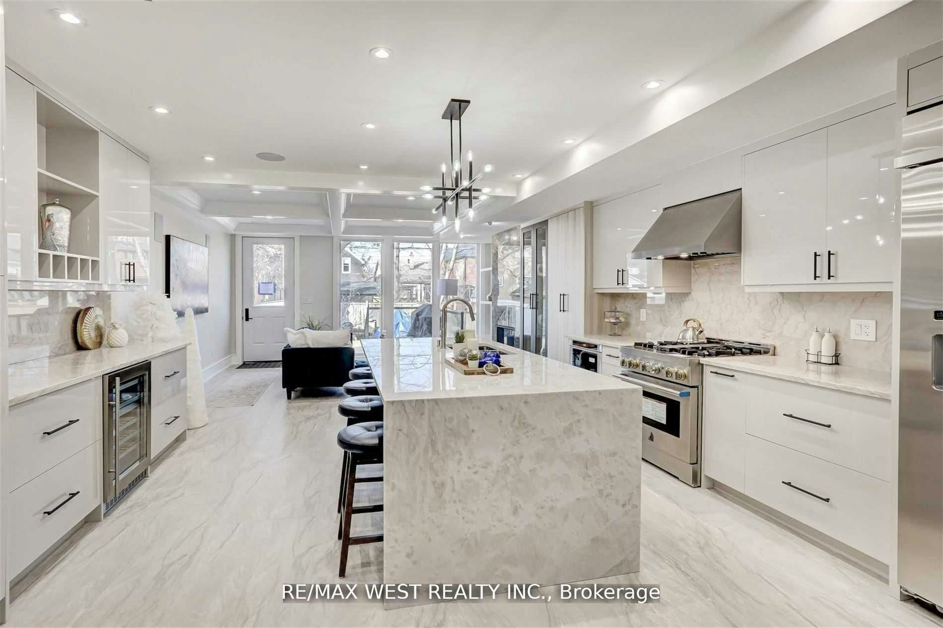 94 Lake Crescent, Toronto, ON, M8V 1W1 - 5