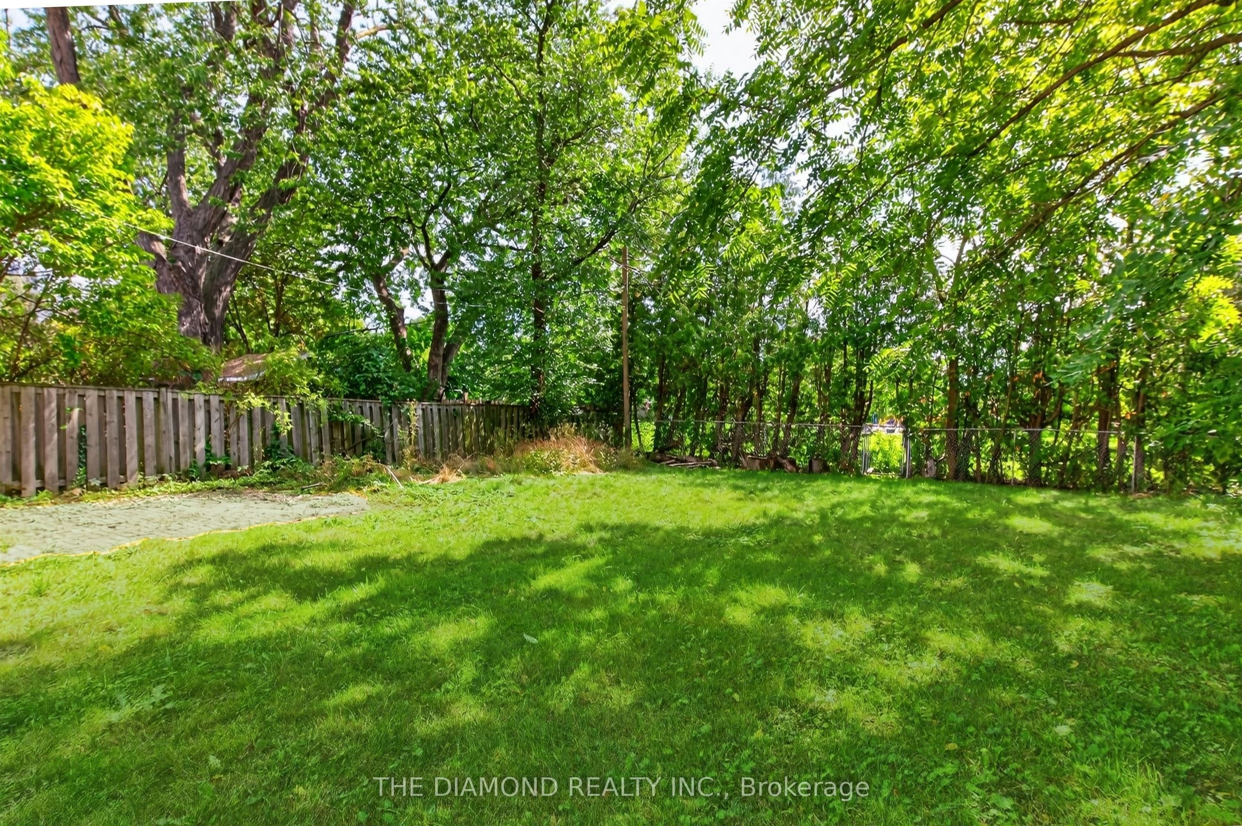 3925 Bloor Street W, Toronto, ON, M9B 1L8 - 20
