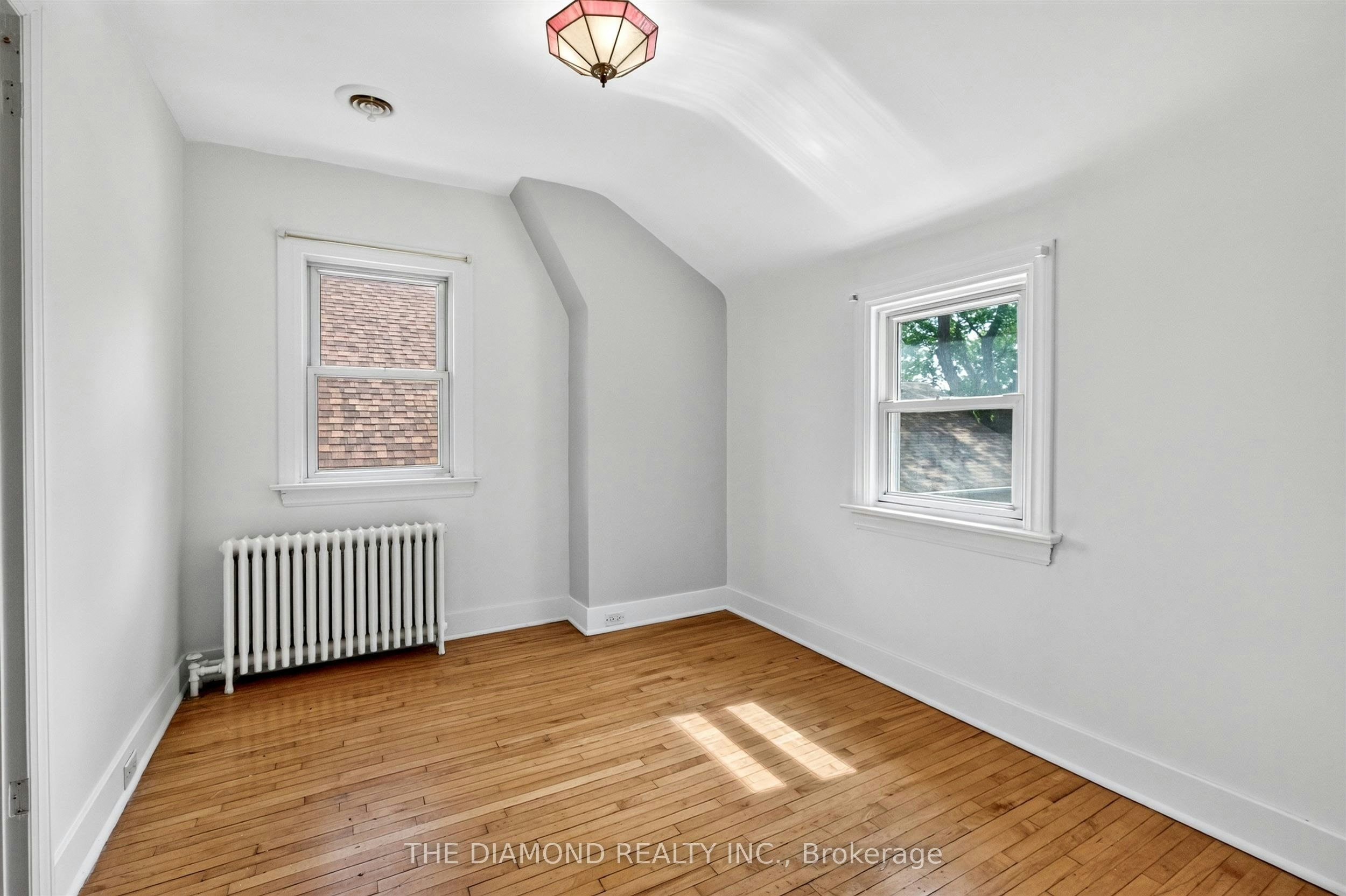 3925 Bloor Street W, Toronto, ON, M9B 1L8 - 17