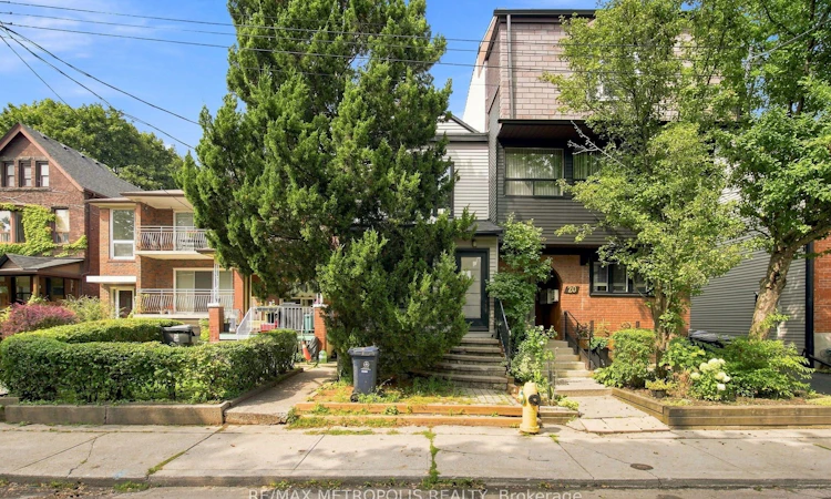 24 Marion Street
