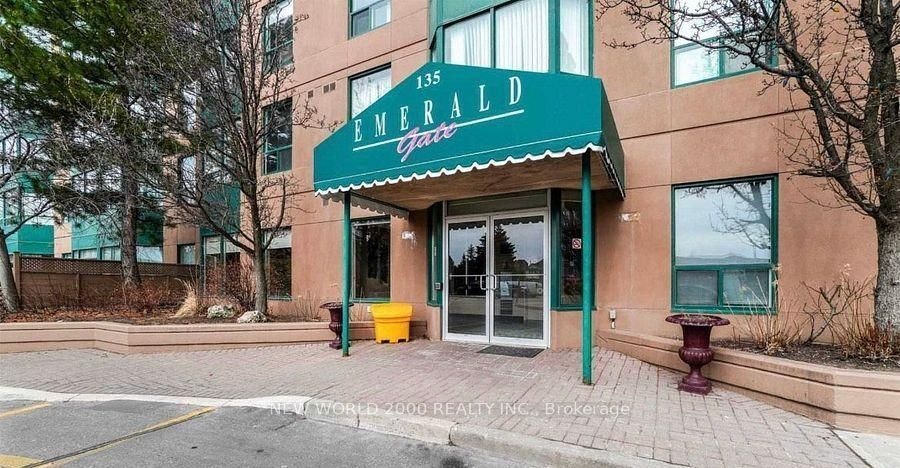 1916-135 Hillcrest Avenue, Mississauga, ON, L5B 4B1
