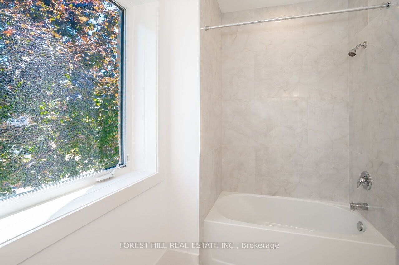 38 Thirty First Street, Toronto, ON, M8W 3E9 - 25