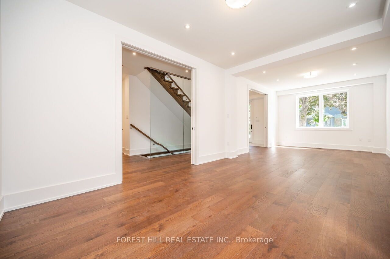 38 Thirty First Street, Toronto, ON, M8W 3E9 - 5