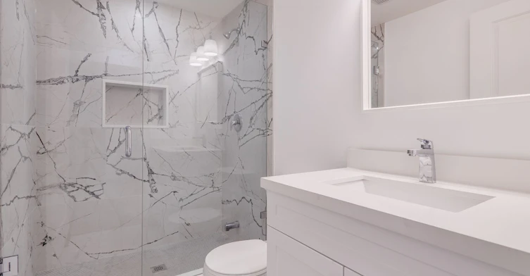 38 Thirty First Street, Toronto, ON, M8W 3E9 - 33