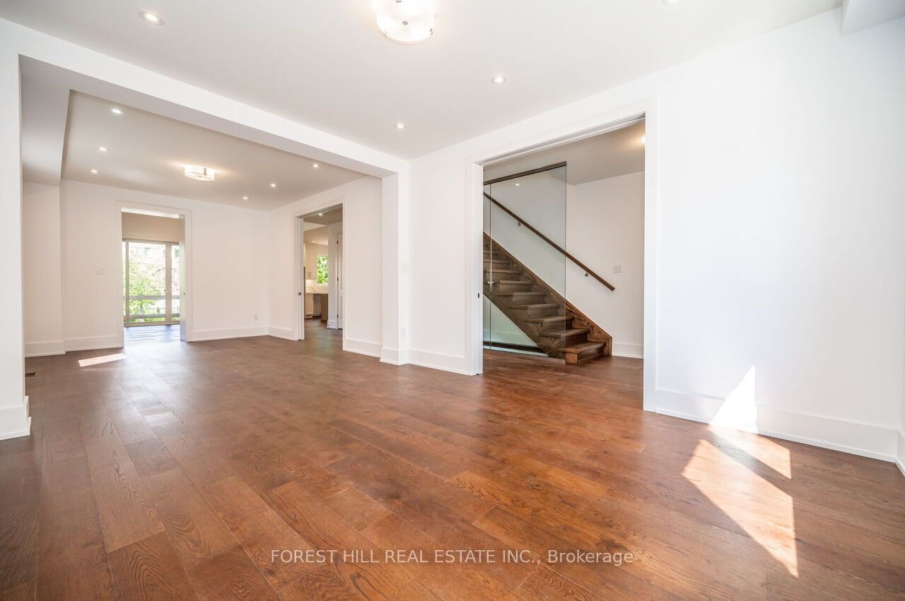 38 Thirty First Street, Toronto, ON, M8W 3E9 - 7