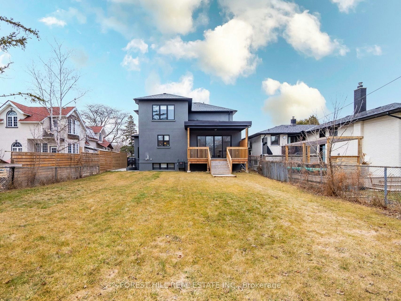 38 Thirty First Street, Toronto, ON, M8W 3E9 - 39