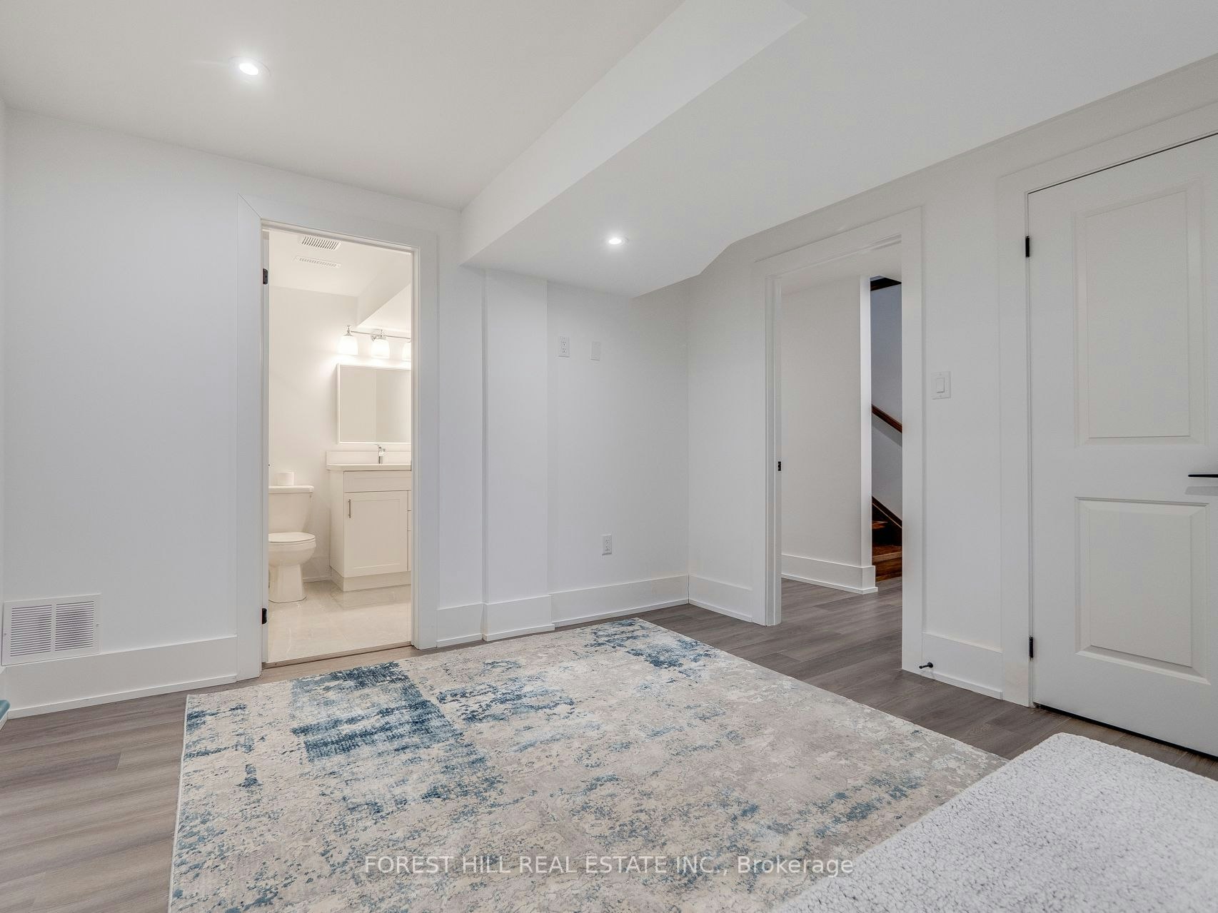 38 Thirty First Street, Toronto, ON, M8W 3E9 - 28