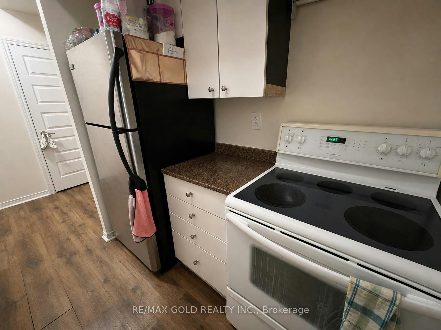 307-215 Queen Street E, Brampton, ON, L6W 0A9 - 3