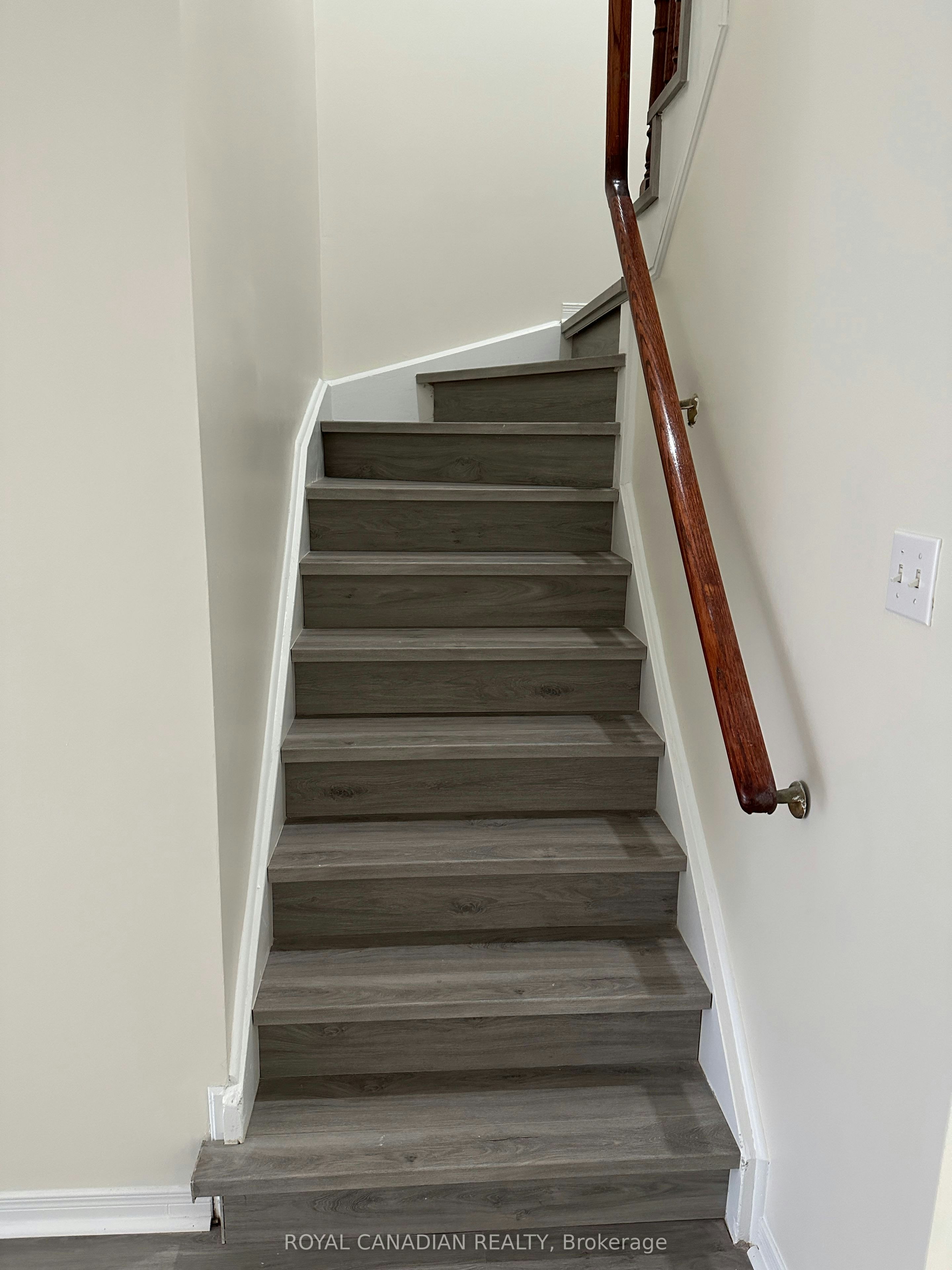 60-525 Novo Star Drive, Mississauga, ON, L5W 1X8 - 5